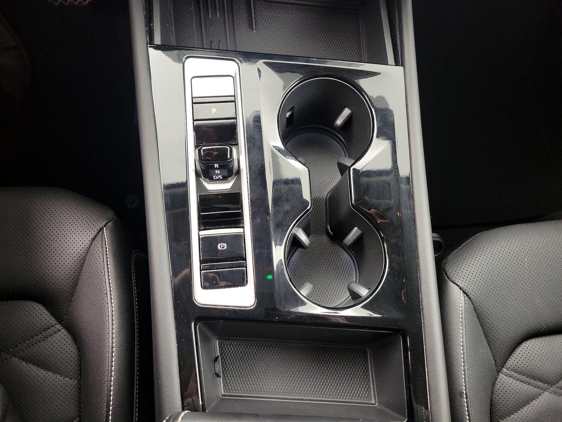 Thumbnail: 2025 Volkswagen Atlas - 17