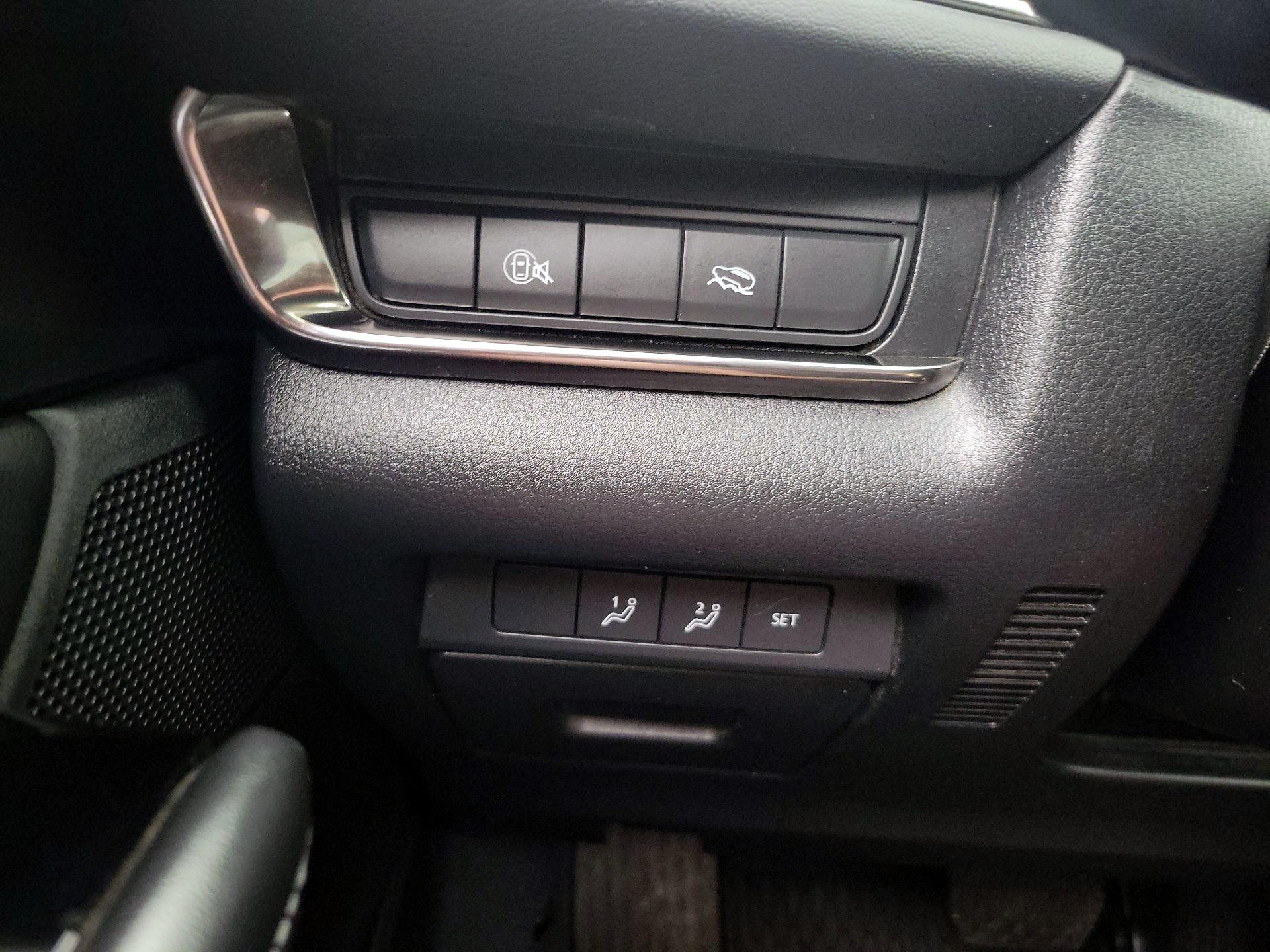 Thumbnail: 2025 Mazda CX-30 - 13