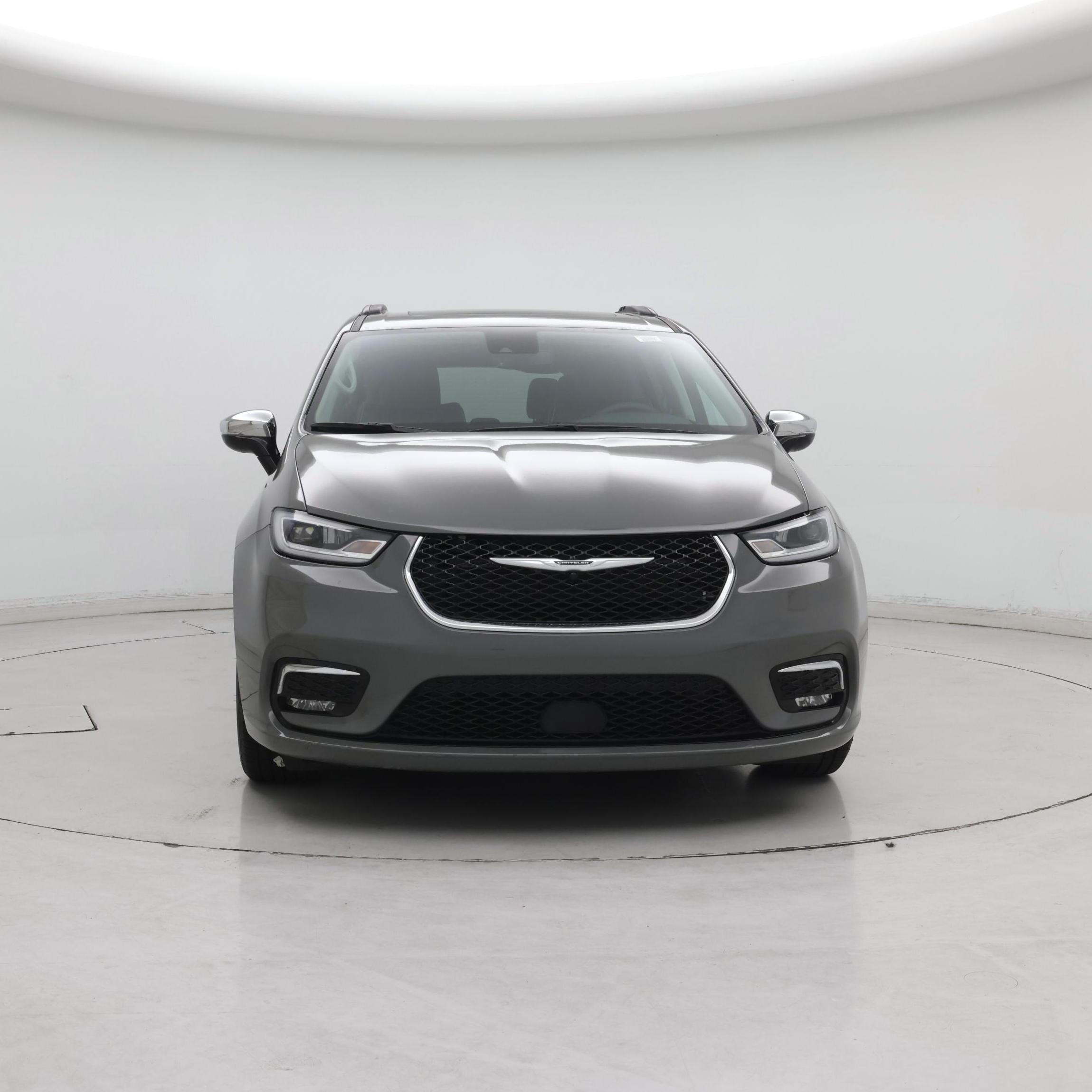 Thumbnail: 2023 Chrysler Pacifica - 5