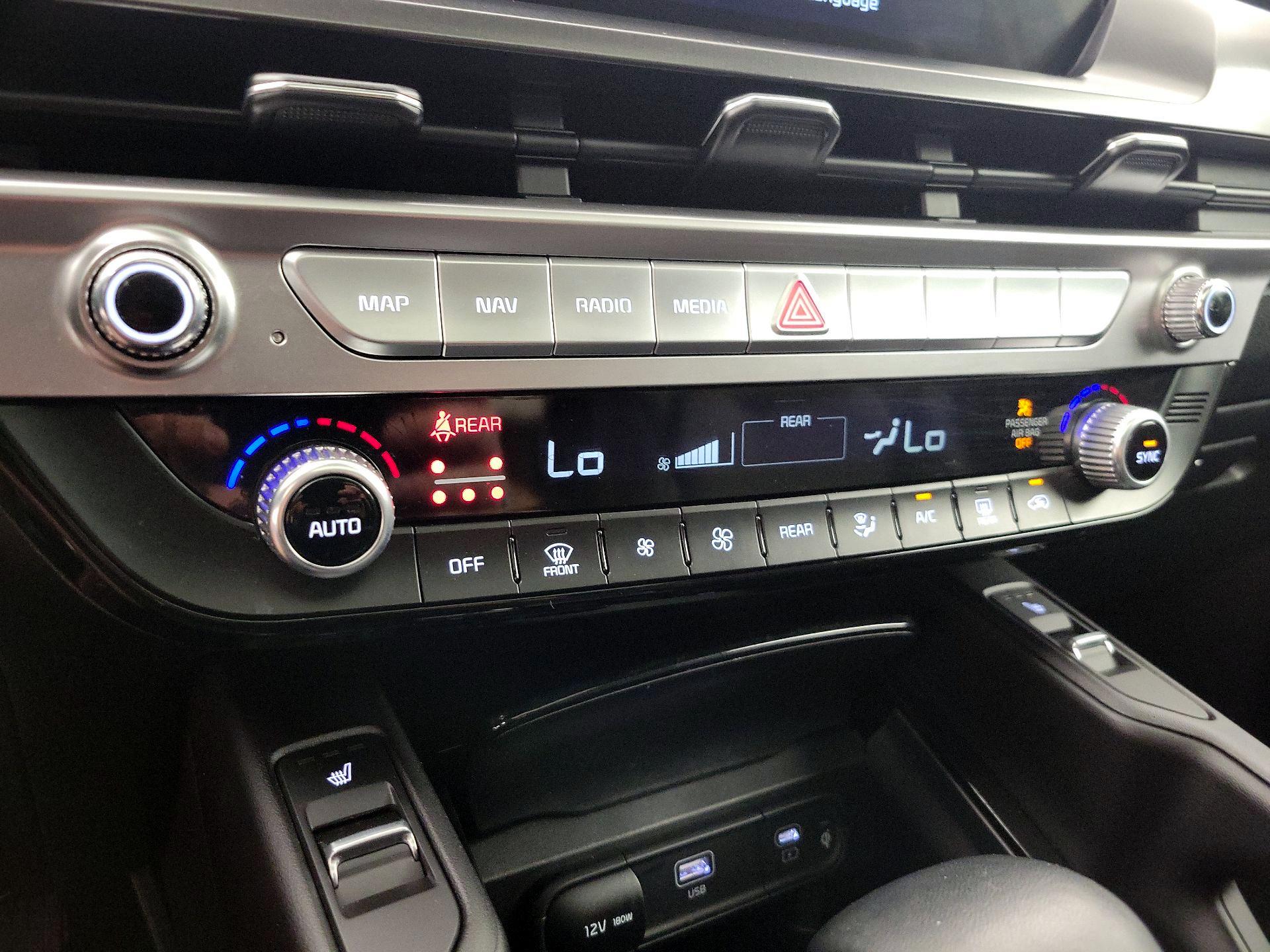 Thumbnail: 2025 Kia Telluride - 17