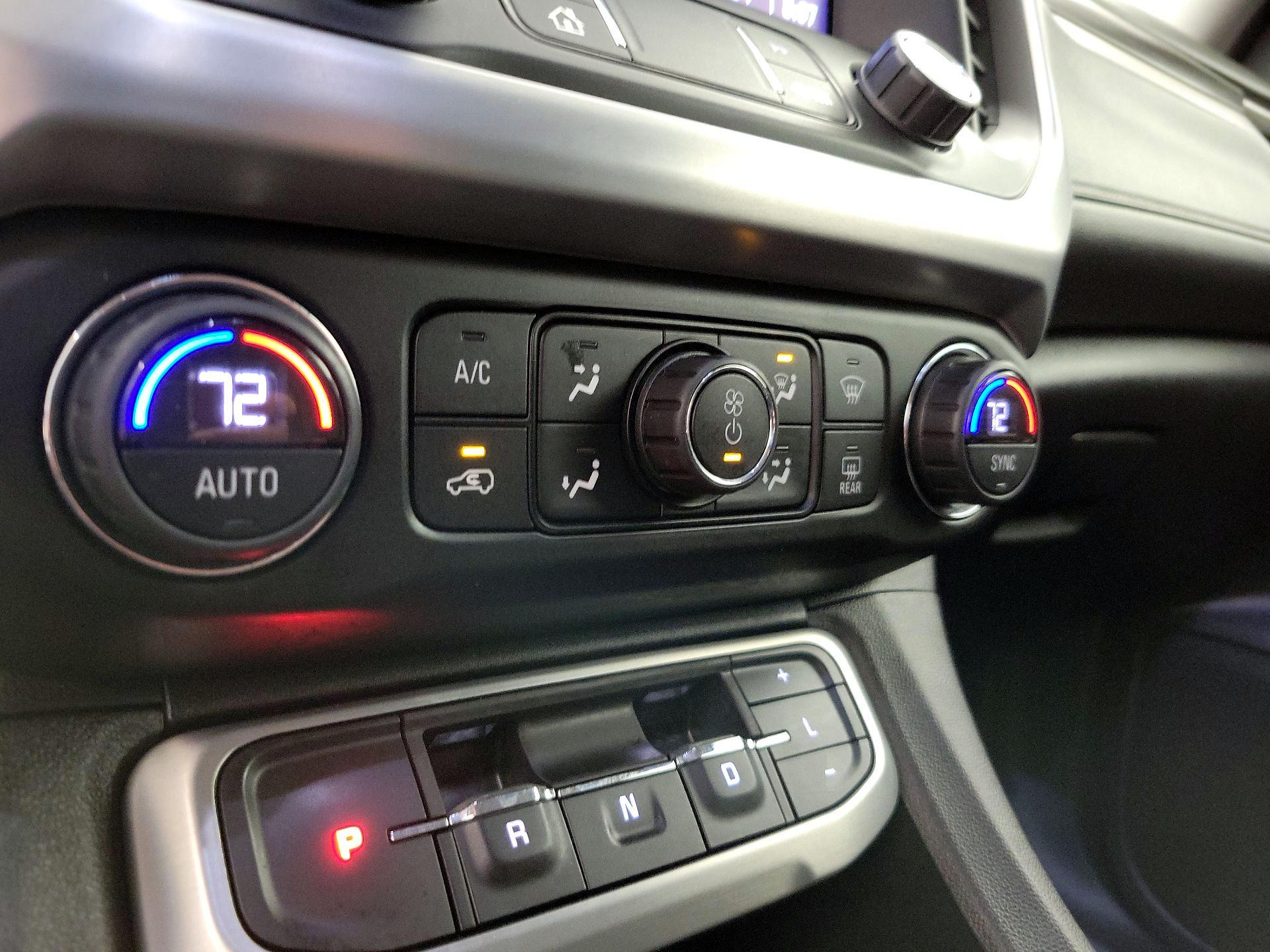 Thumbnail: 2020 GMC Acadia - 16