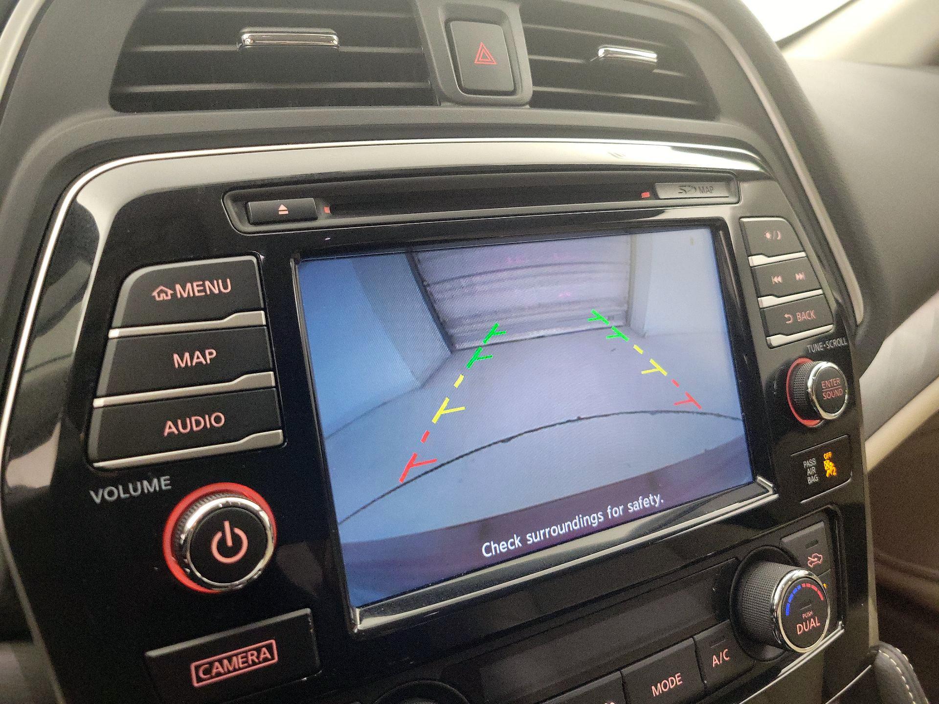 Thumbnail: 2016 Nissan Maxima - 15