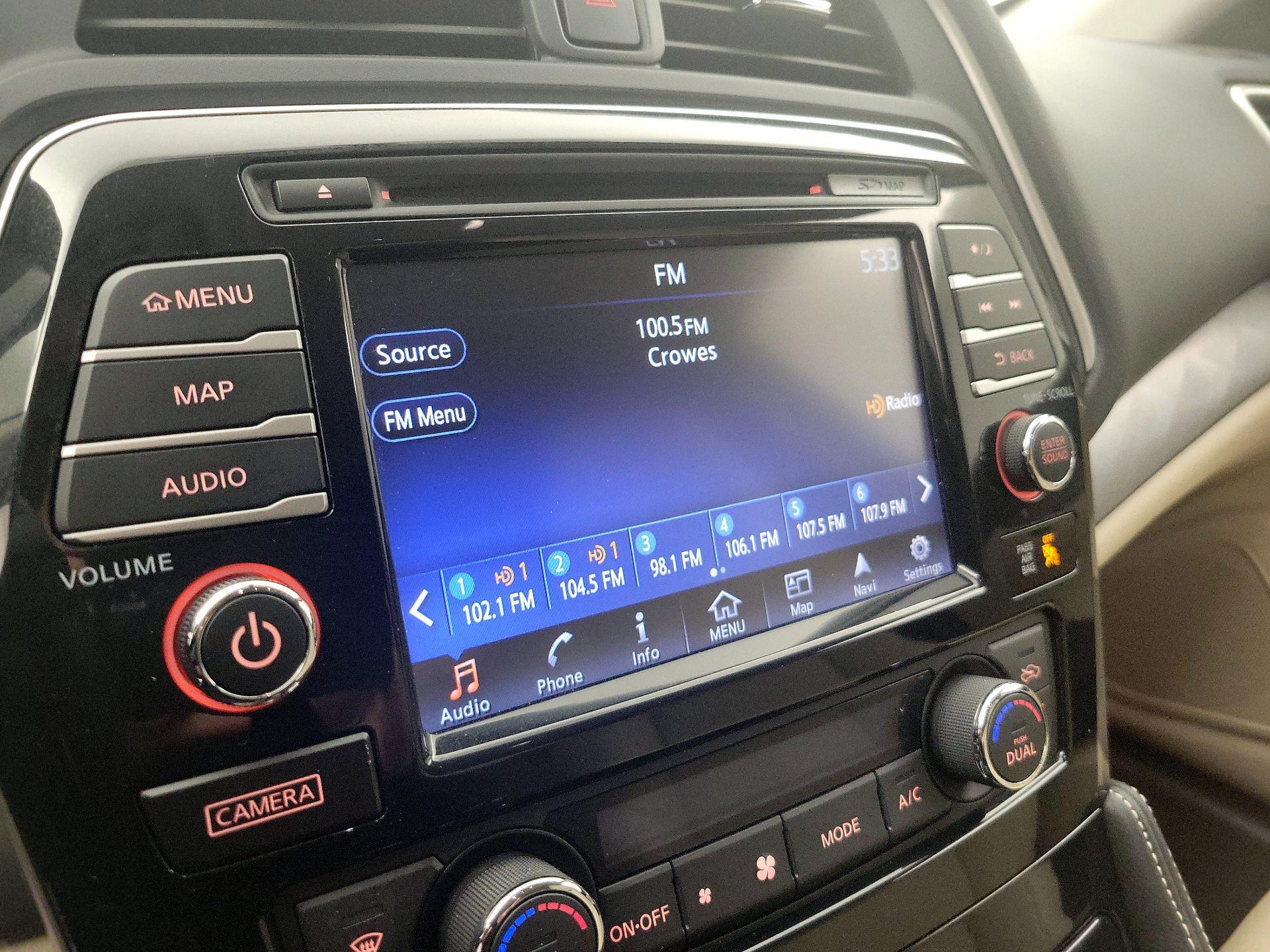 Thumbnail: 2016 Nissan Maxima - 16