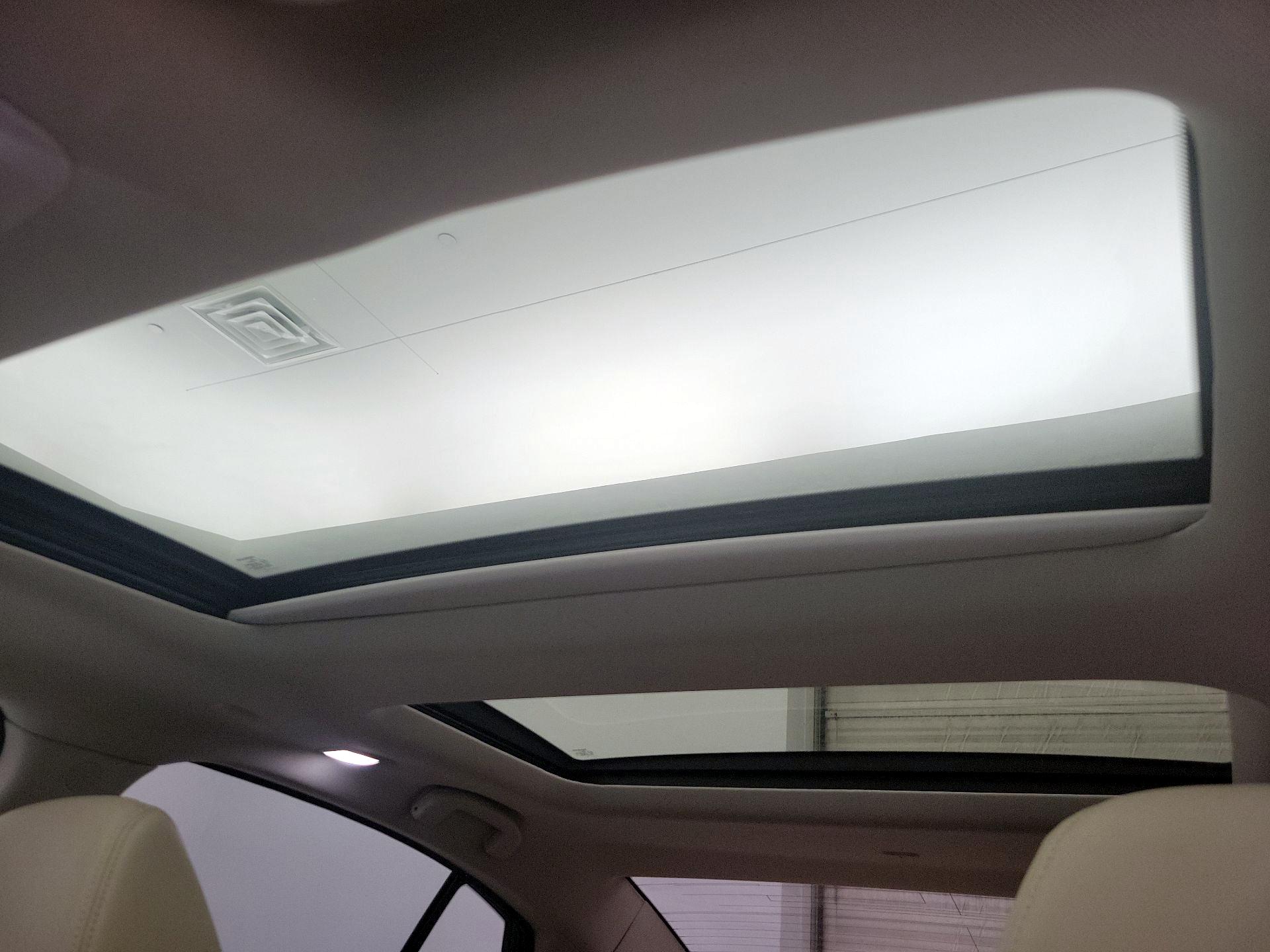 Thumbnail: 2016 Nissan Maxima - 20