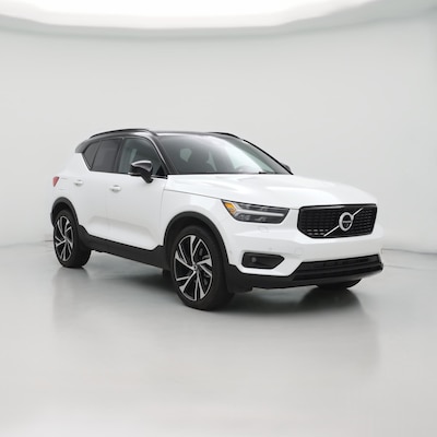 2022 Volvo XC40 T5 R-Design