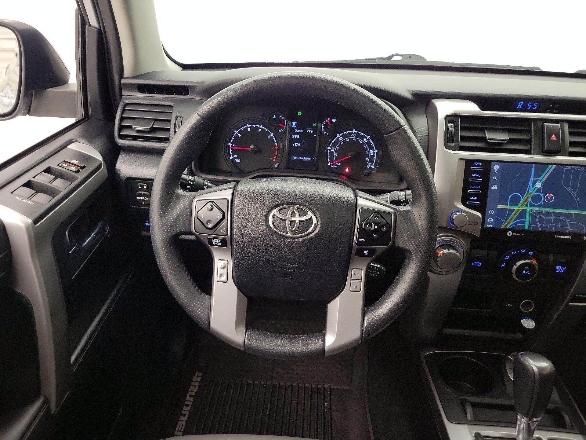 Thumbnail: 2020 Toyota 4Runner - 10