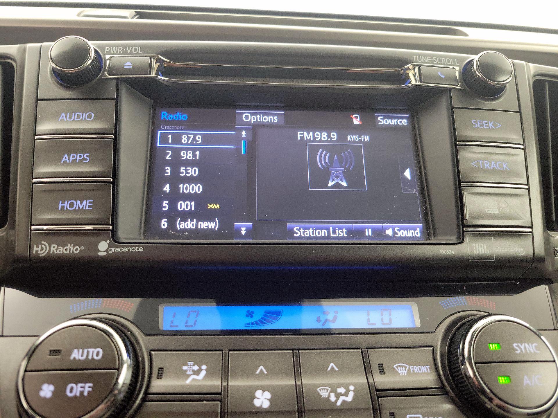 Thumbnail: 2015 Toyota RAV4 - 15