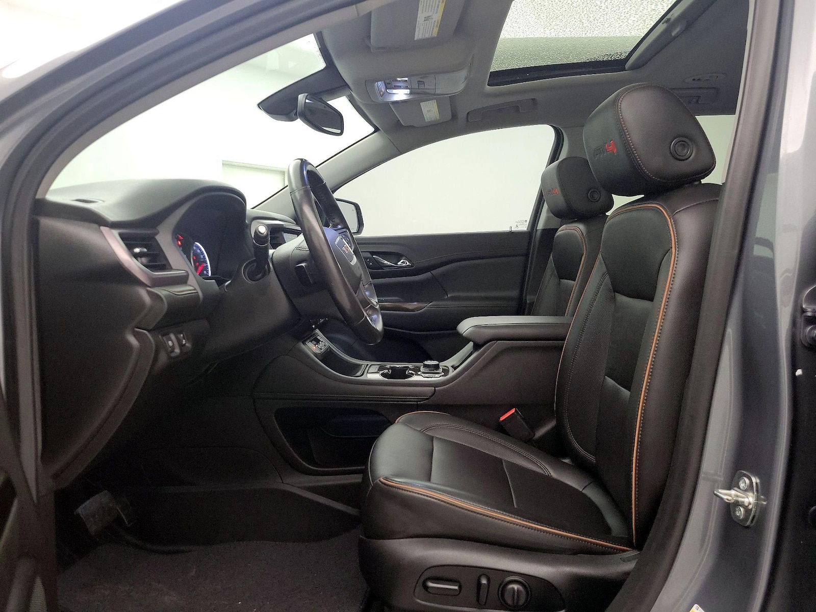 2021 GMC Acadia AT4 - Photo 12