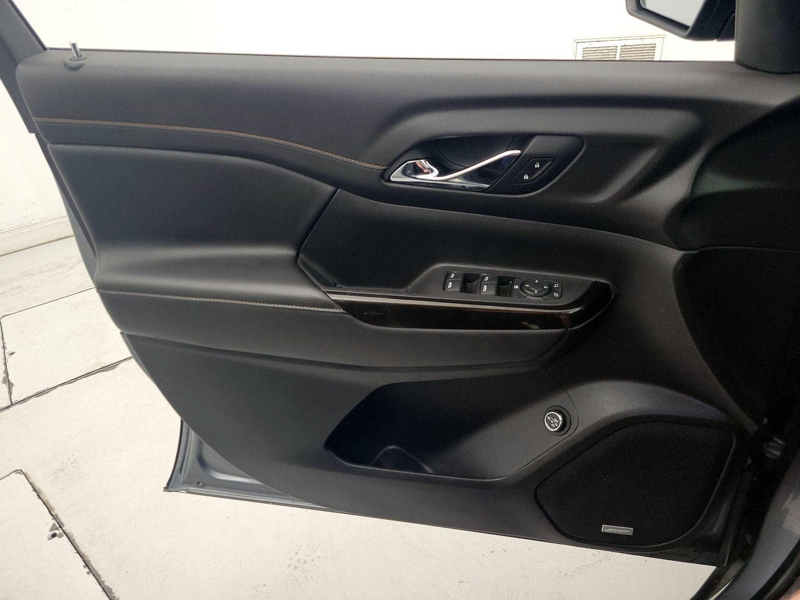 2021 GMC Acadia AT4 - Photo 13