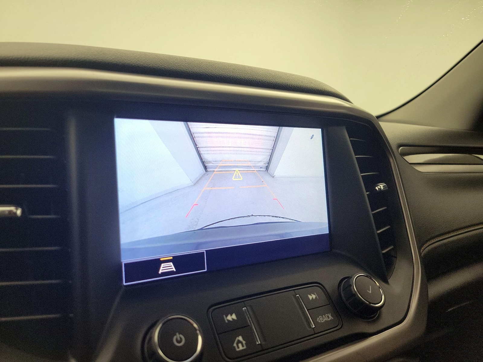 2021 GMC Acadia AT4 - Photo 15