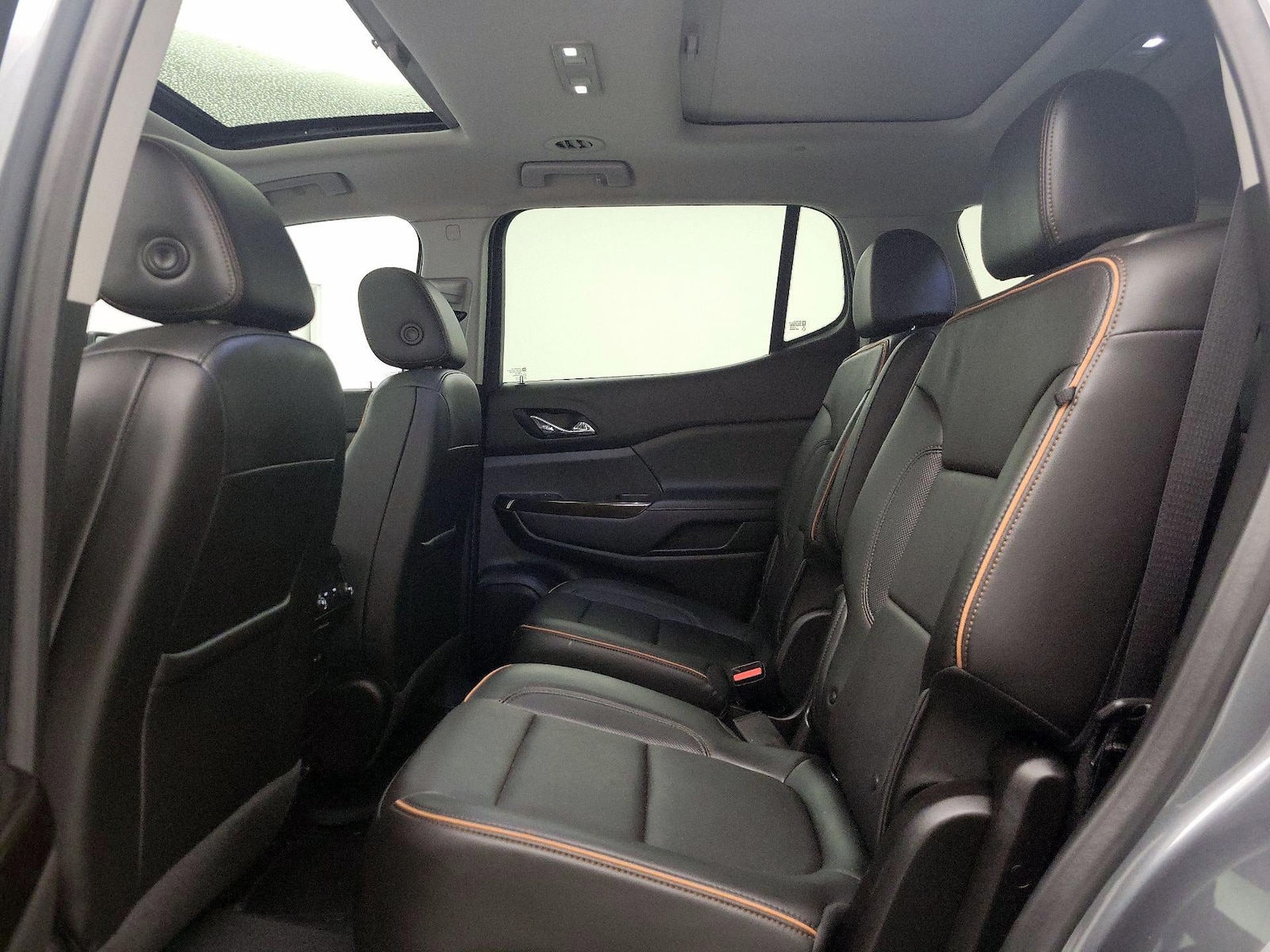 2021 GMC Acadia AT4 - Photo 21