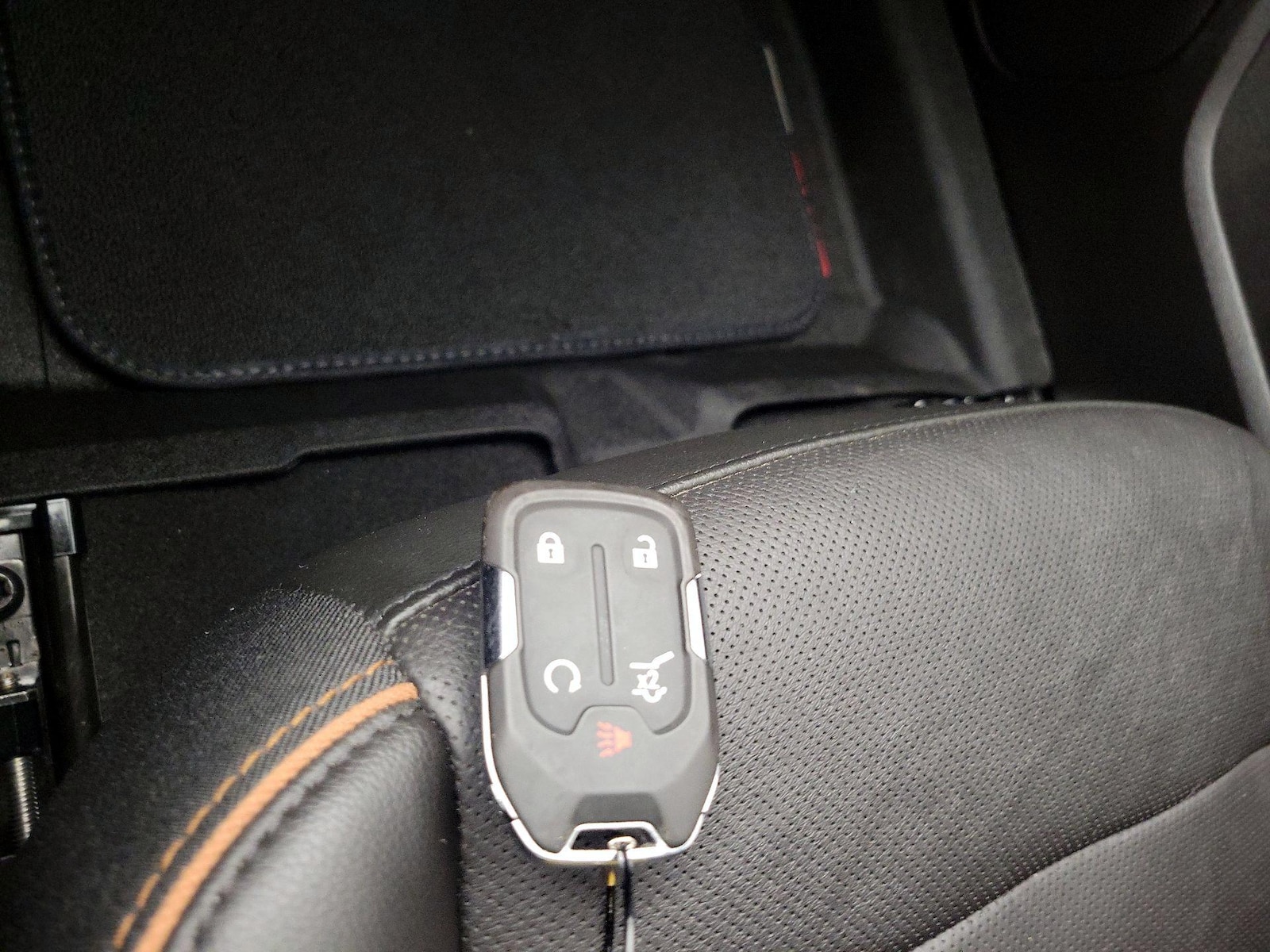 2021 GMC Acadia AT4 - Photo 26