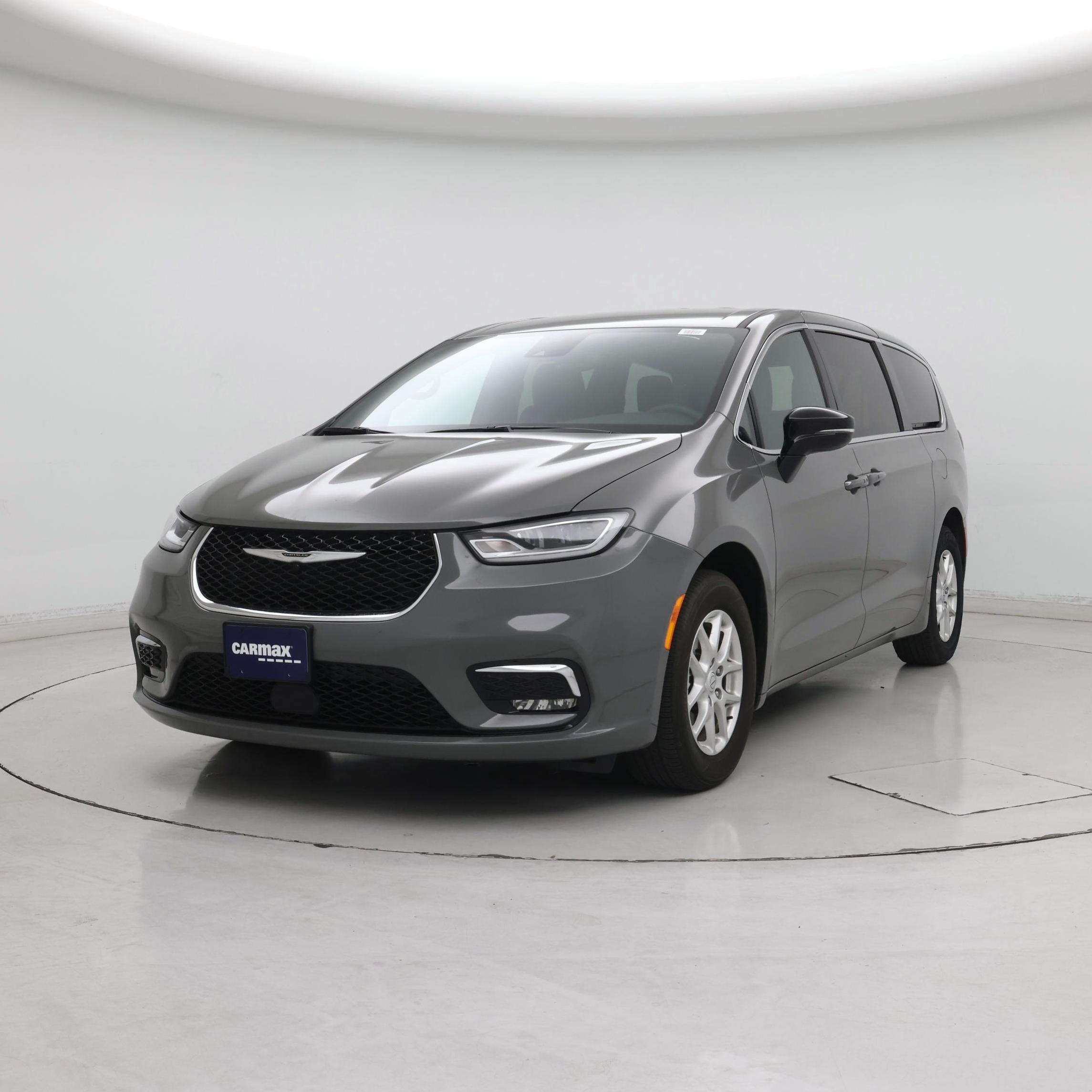 Thumbnail: 2025 Chrysler Pacifica - 4
