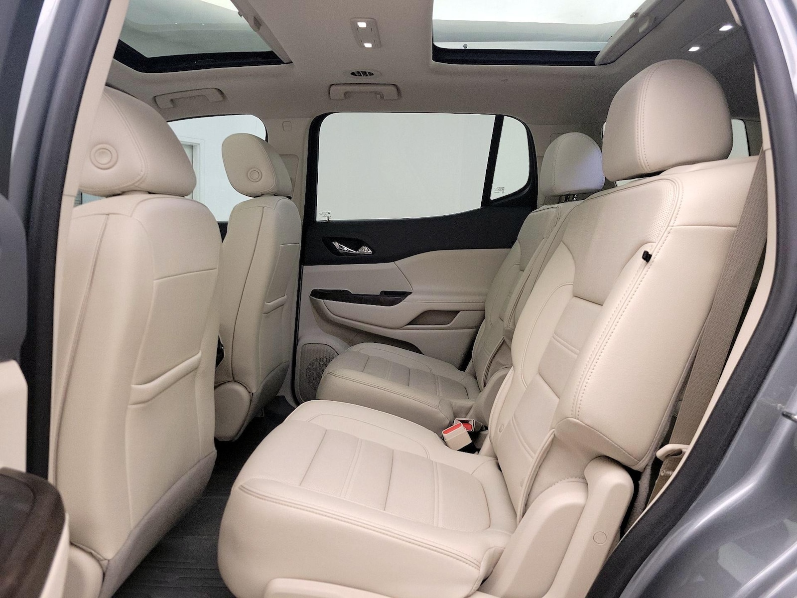 2023 GMC Acadia Denali - Photo 21