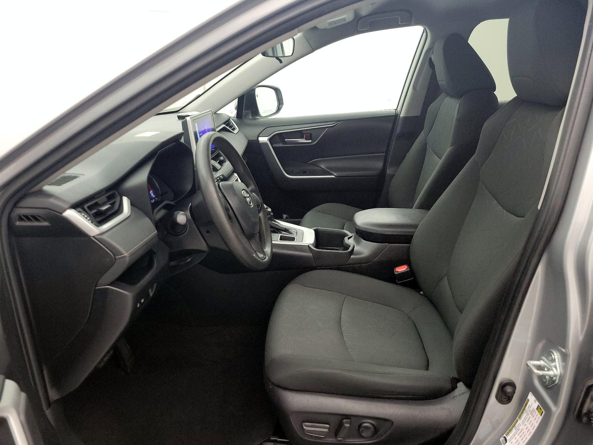 Thumbnail: 2024 Toyota RAV4 - 11