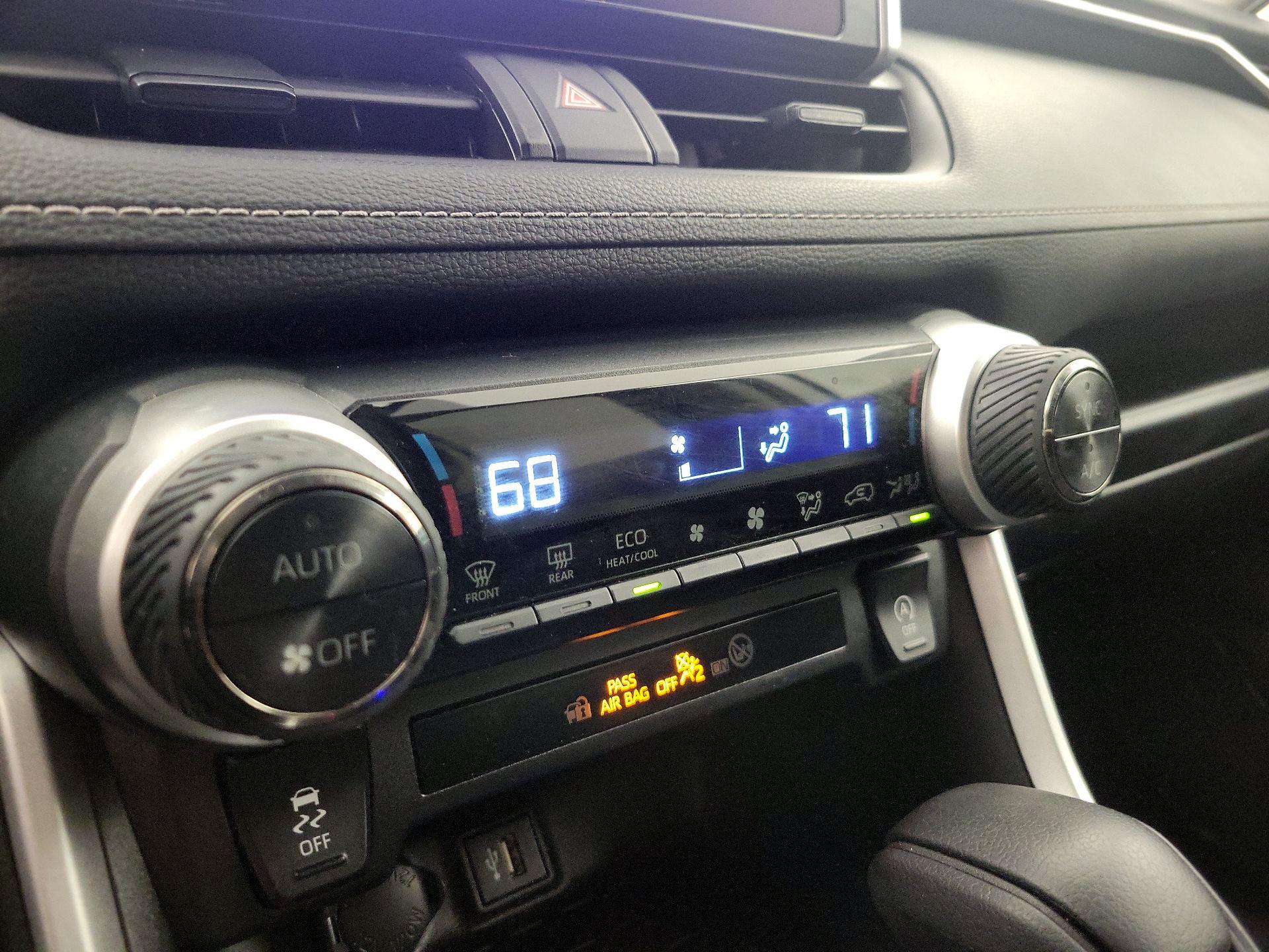 Thumbnail: 2024 Toyota RAV4 - 16