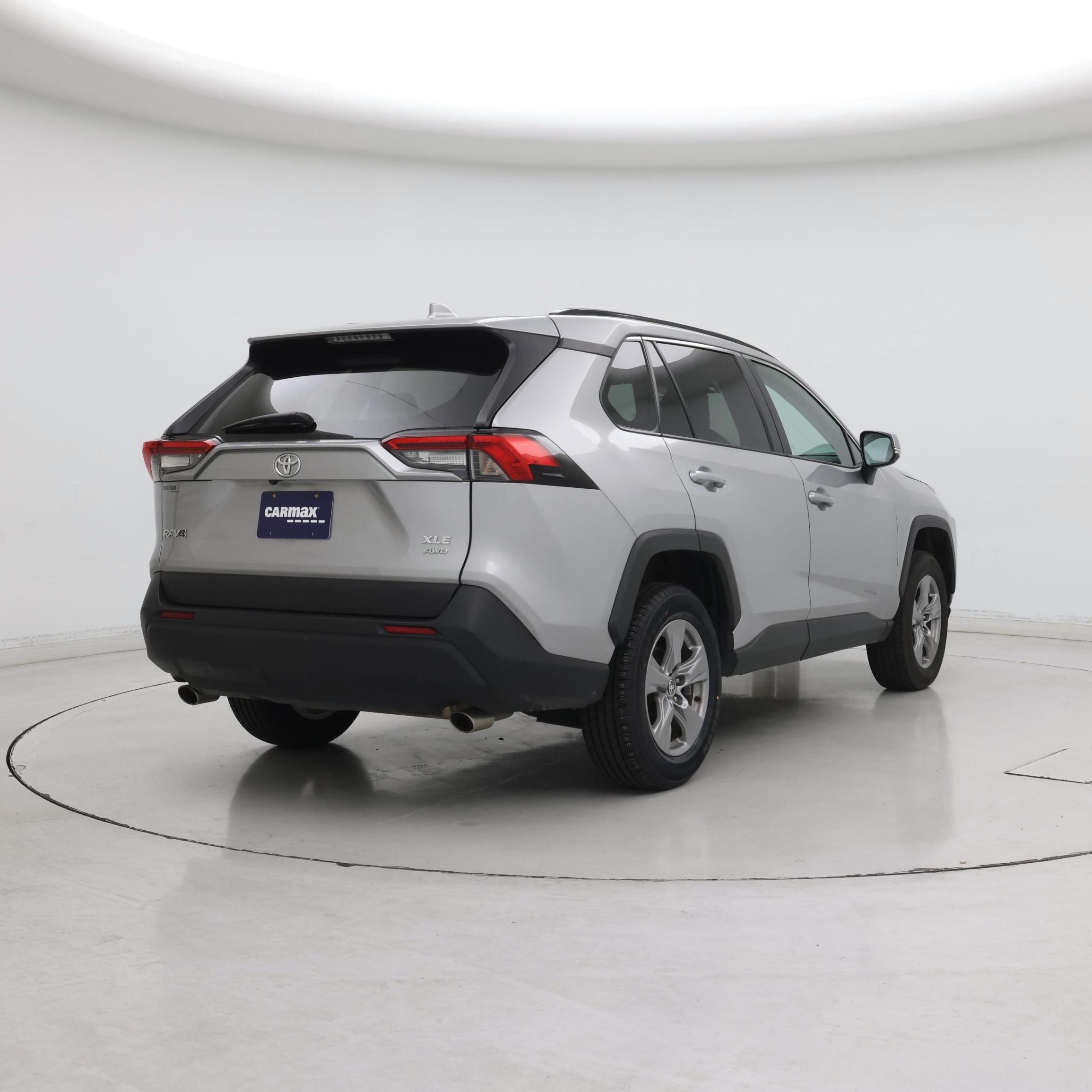 Thumbnail: 2024 Toyota RAV4 - 8