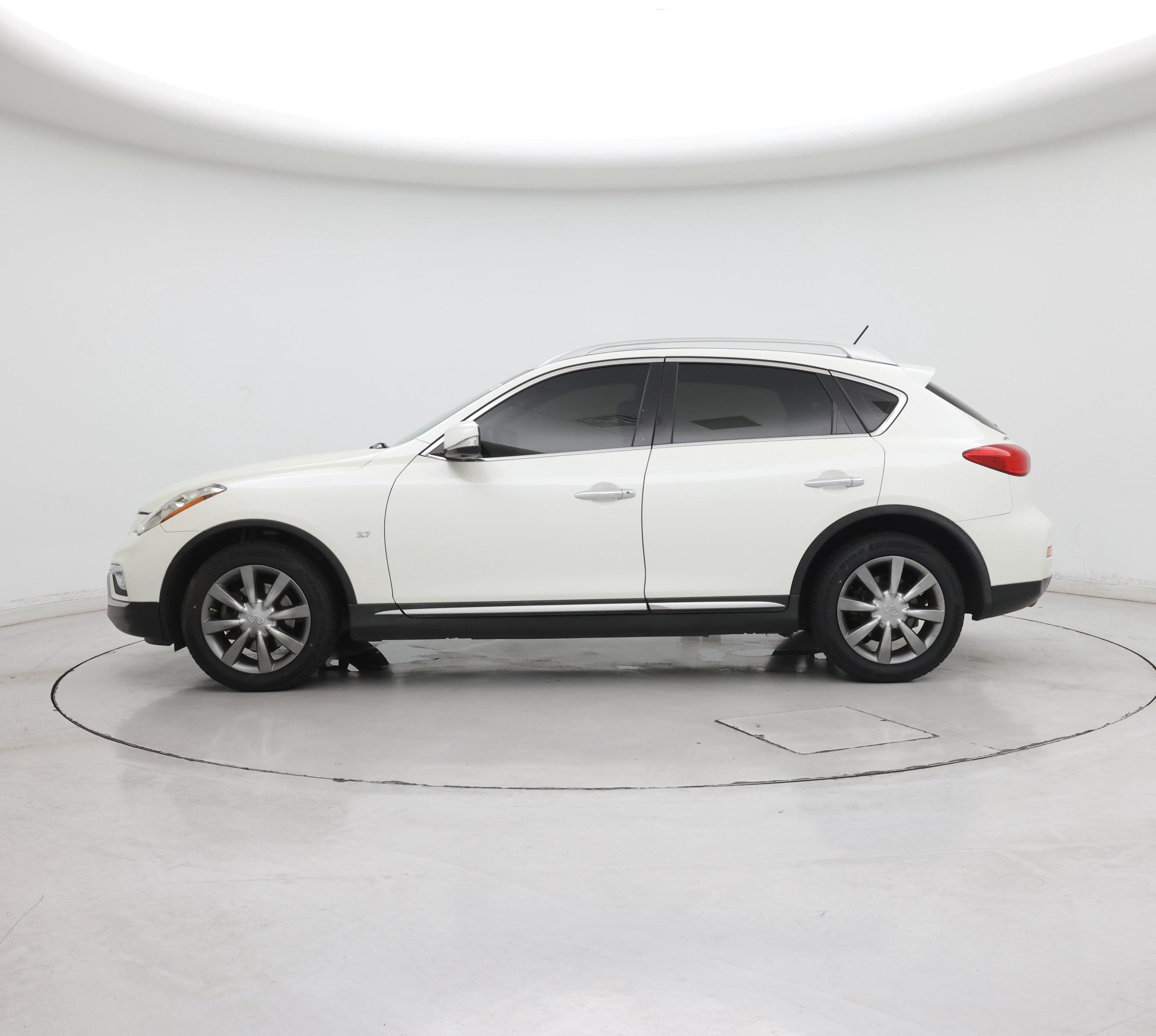 Thumbnail: 2016 INFINITI QX50 - 3