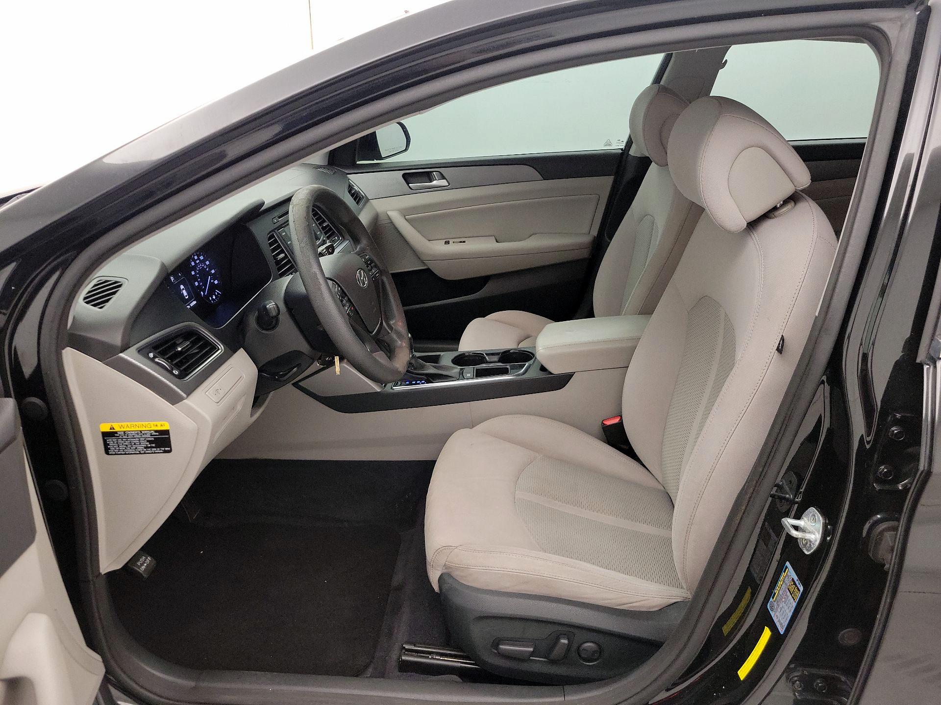 Thumbnail: 2015 Hyundai Sonata - 11