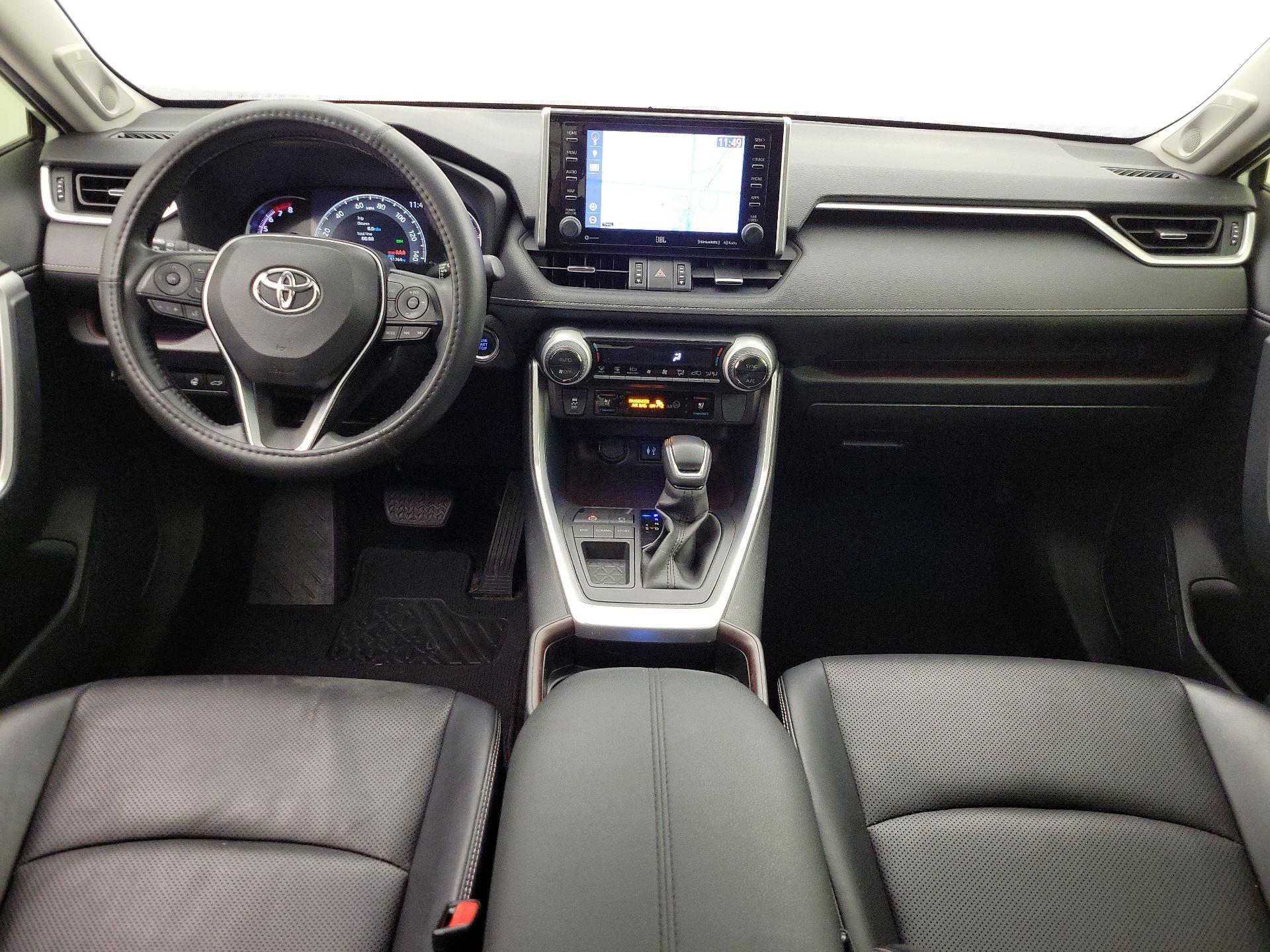 Thumbnail: 2019 Toyota RAV4 - 9