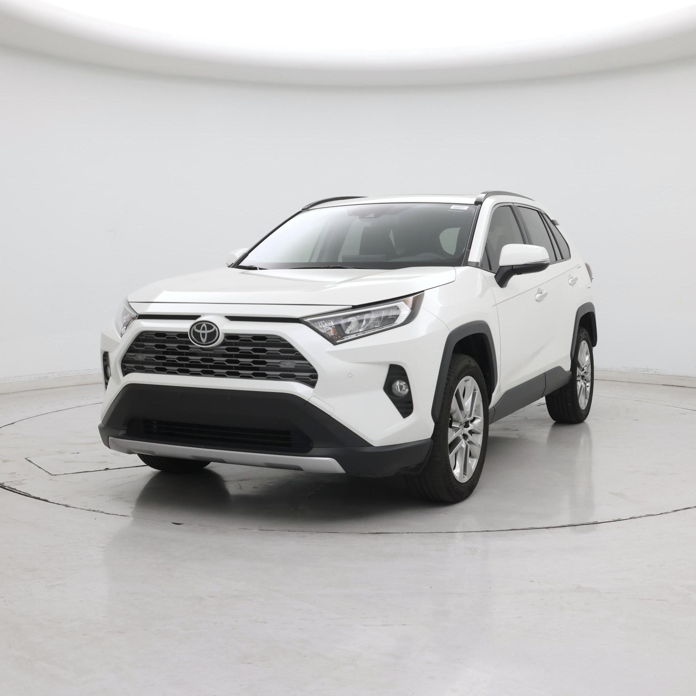 Thumbnail: 2019 Toyota RAV4 - 4