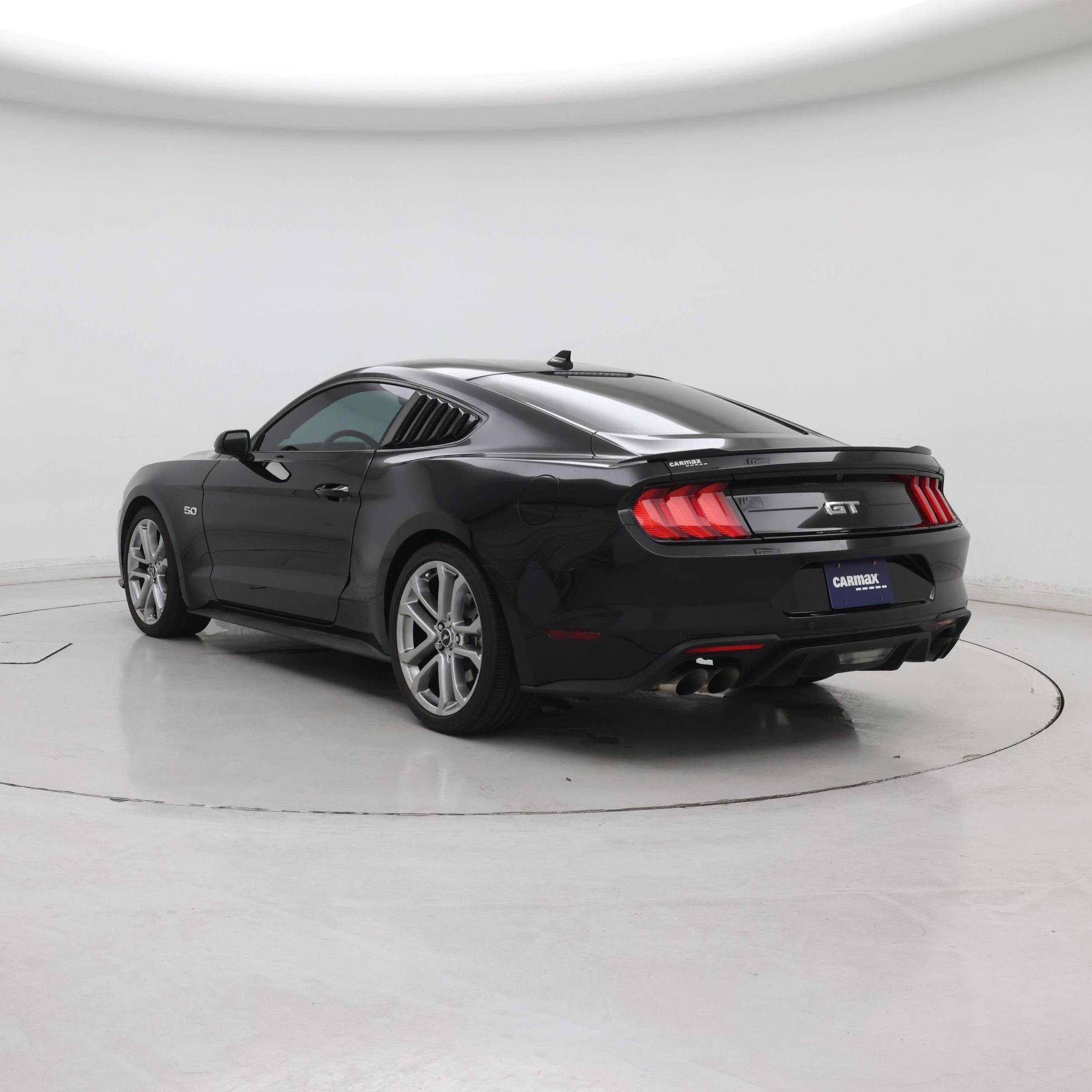 Thumbnail: 2022 Ford Mustang - 2