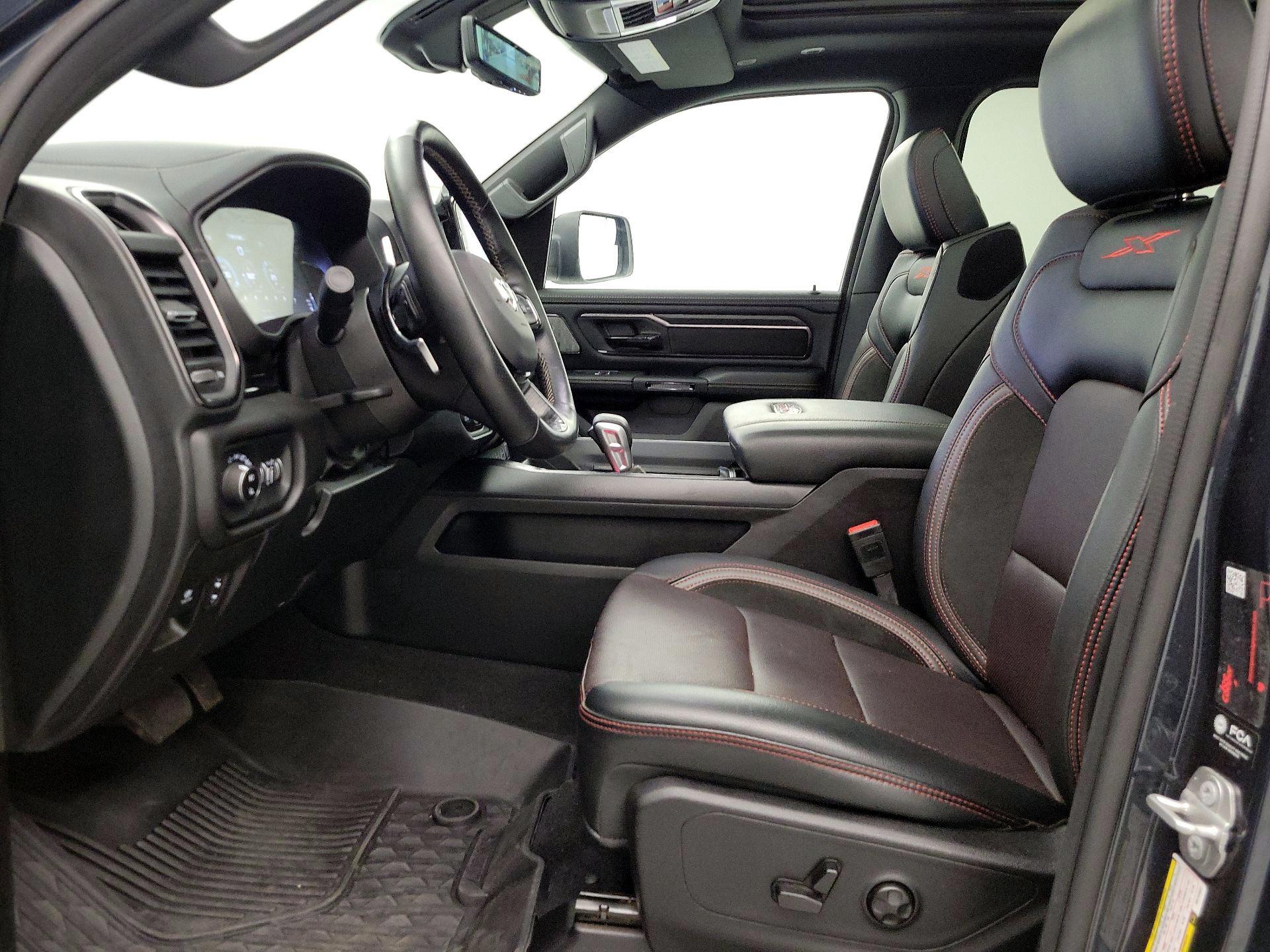 Thumbnail: 2025 RAM 1500 - 11
