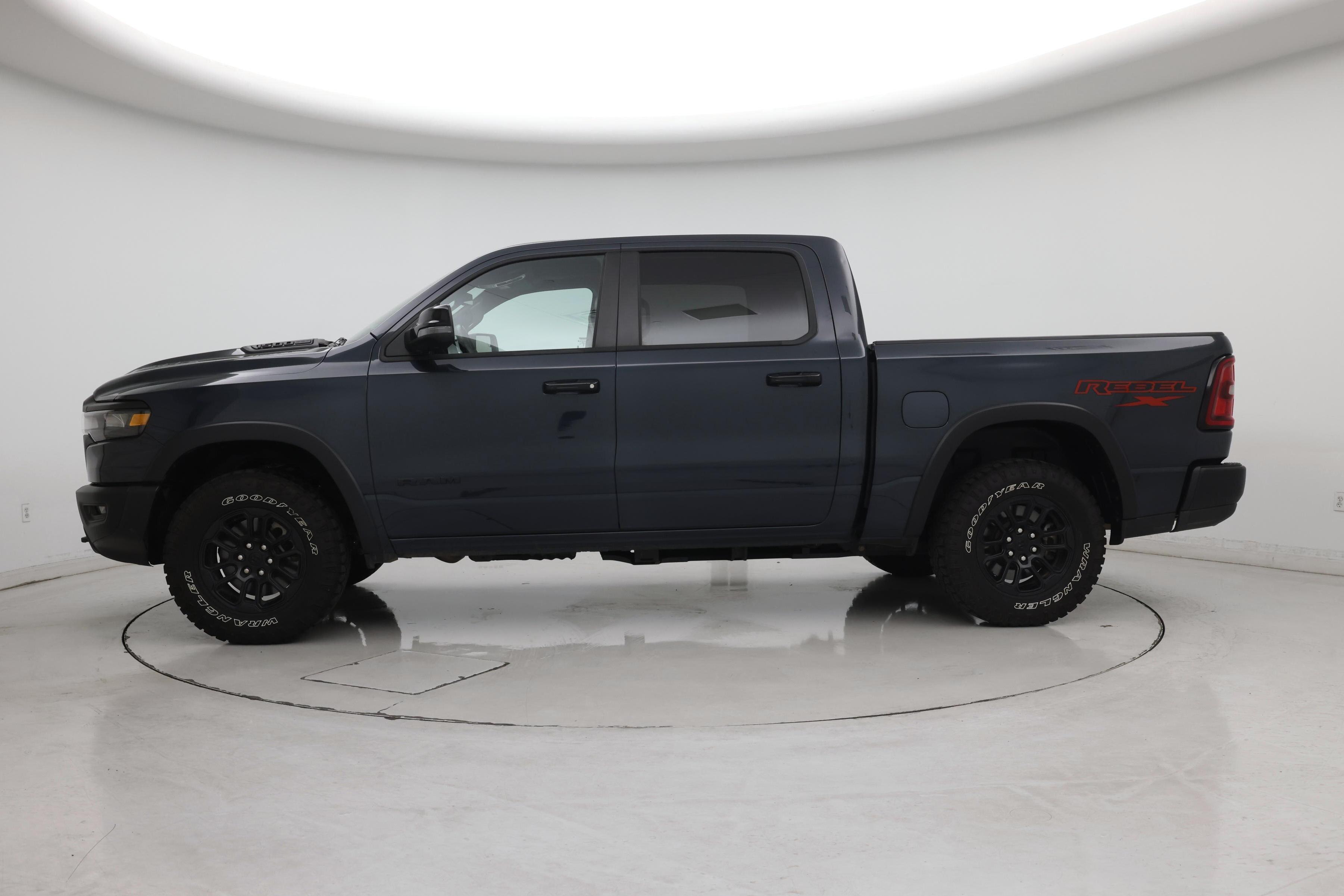 Thumbnail: 2025 RAM 1500 - 3