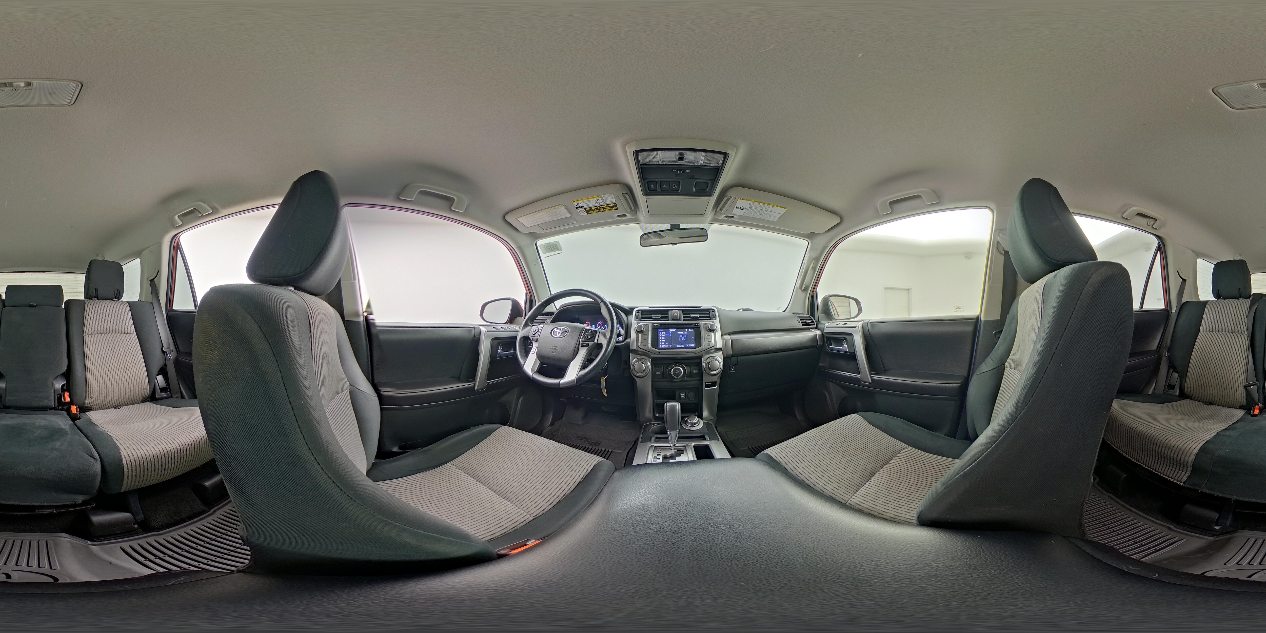2016 Toyota 4Runner SR5 - Photo 24