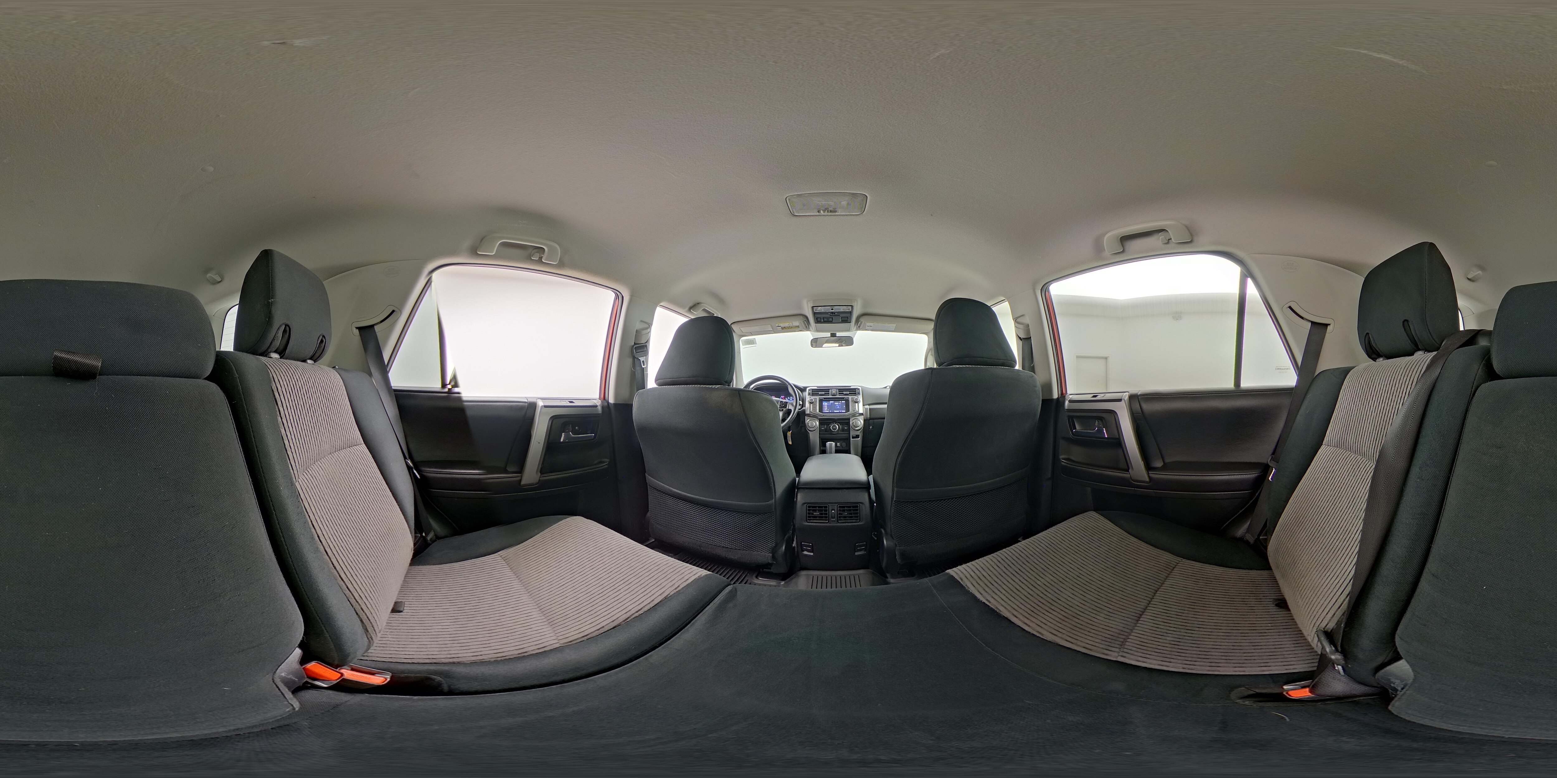 2016 Toyota 4Runner SR5 - Photo 25
