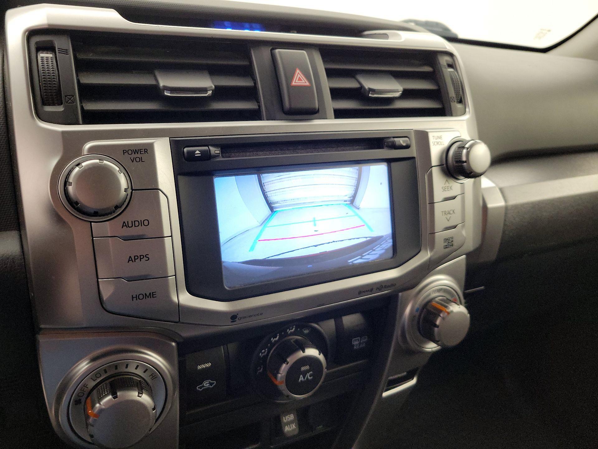 Thumbnail: 2016 Toyota 4Runner - 14