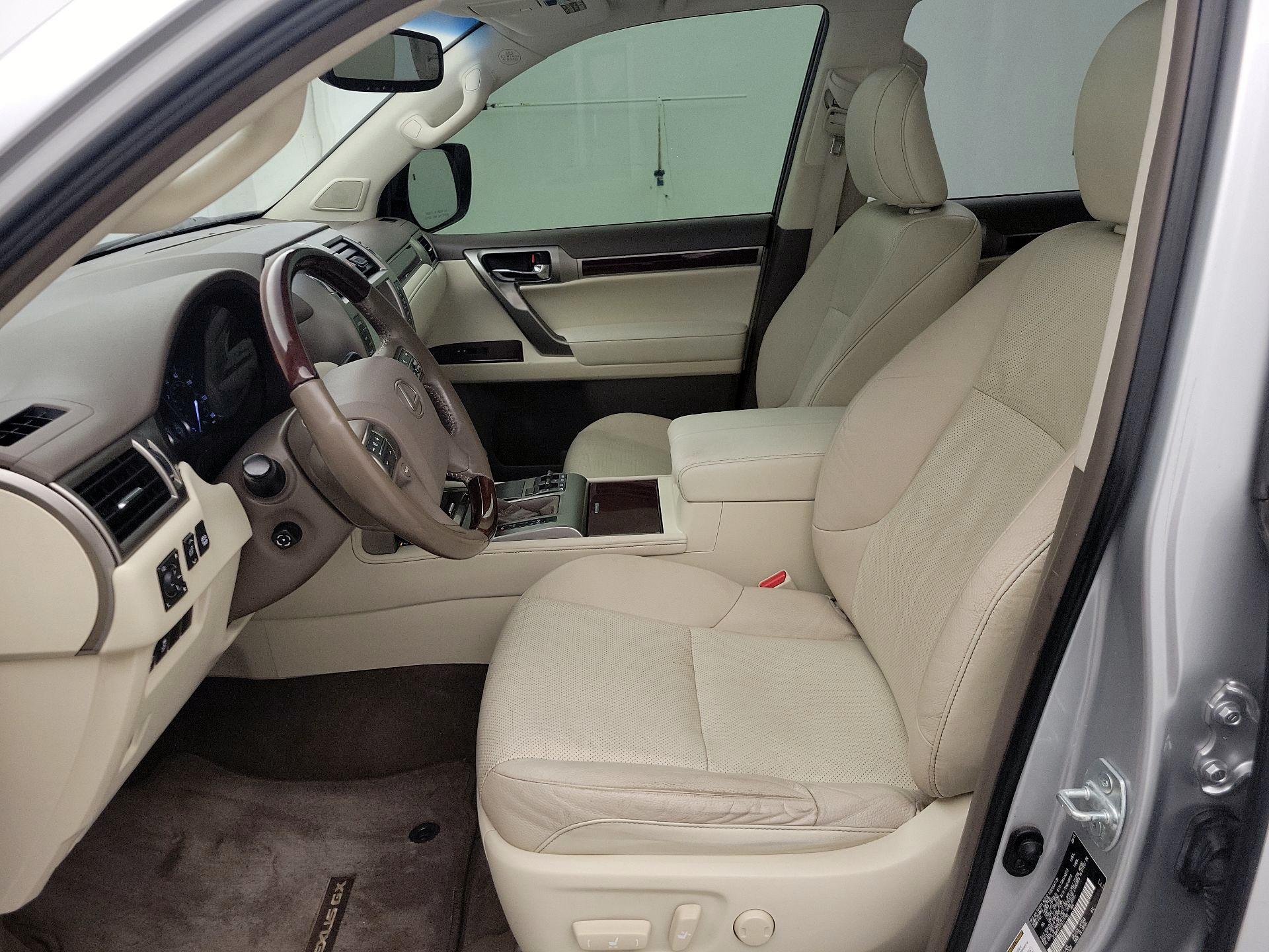 Thumbnail: 2015 Lexus GX - 11