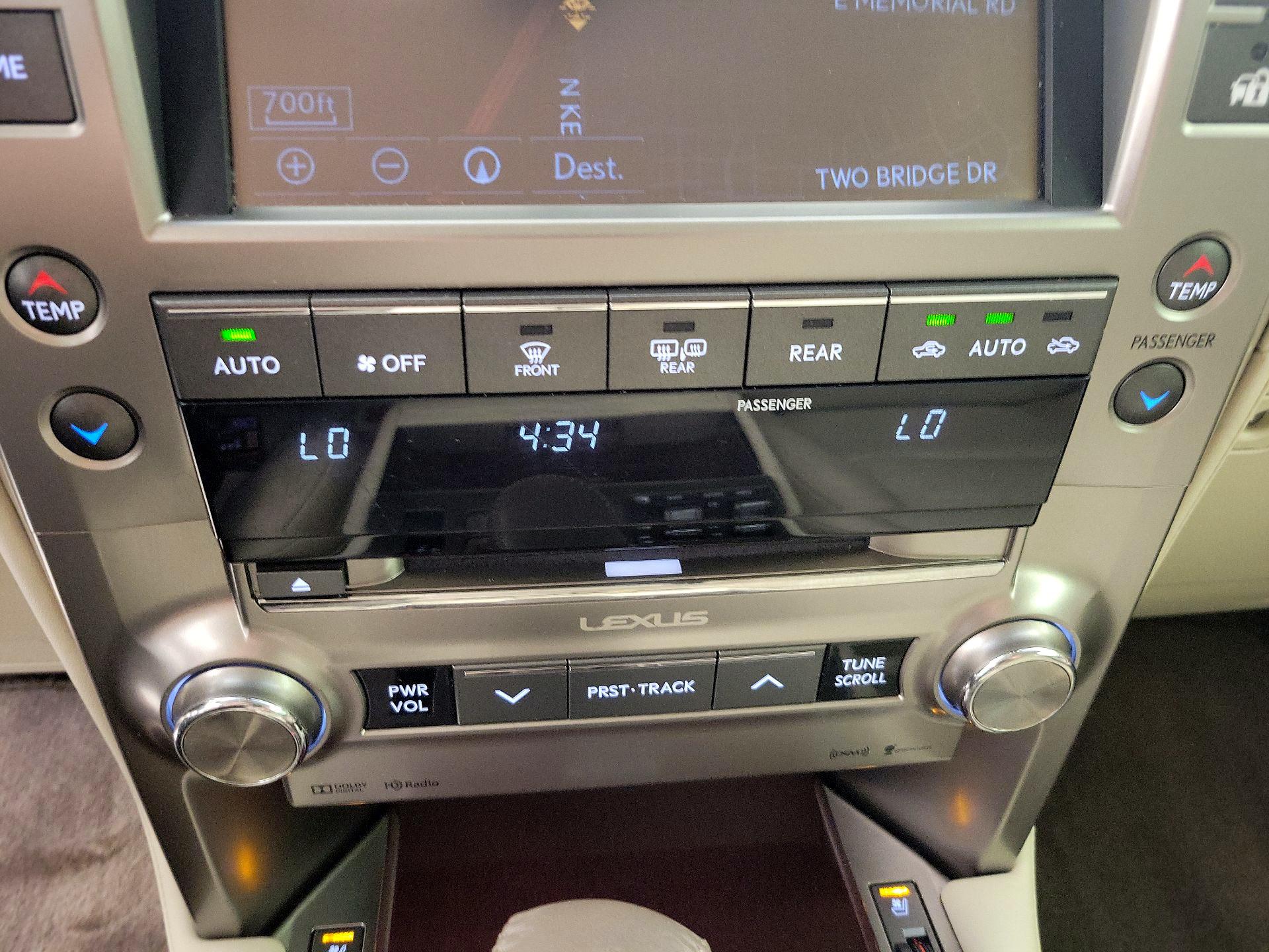 Thumbnail: 2015 Lexus GX - 17