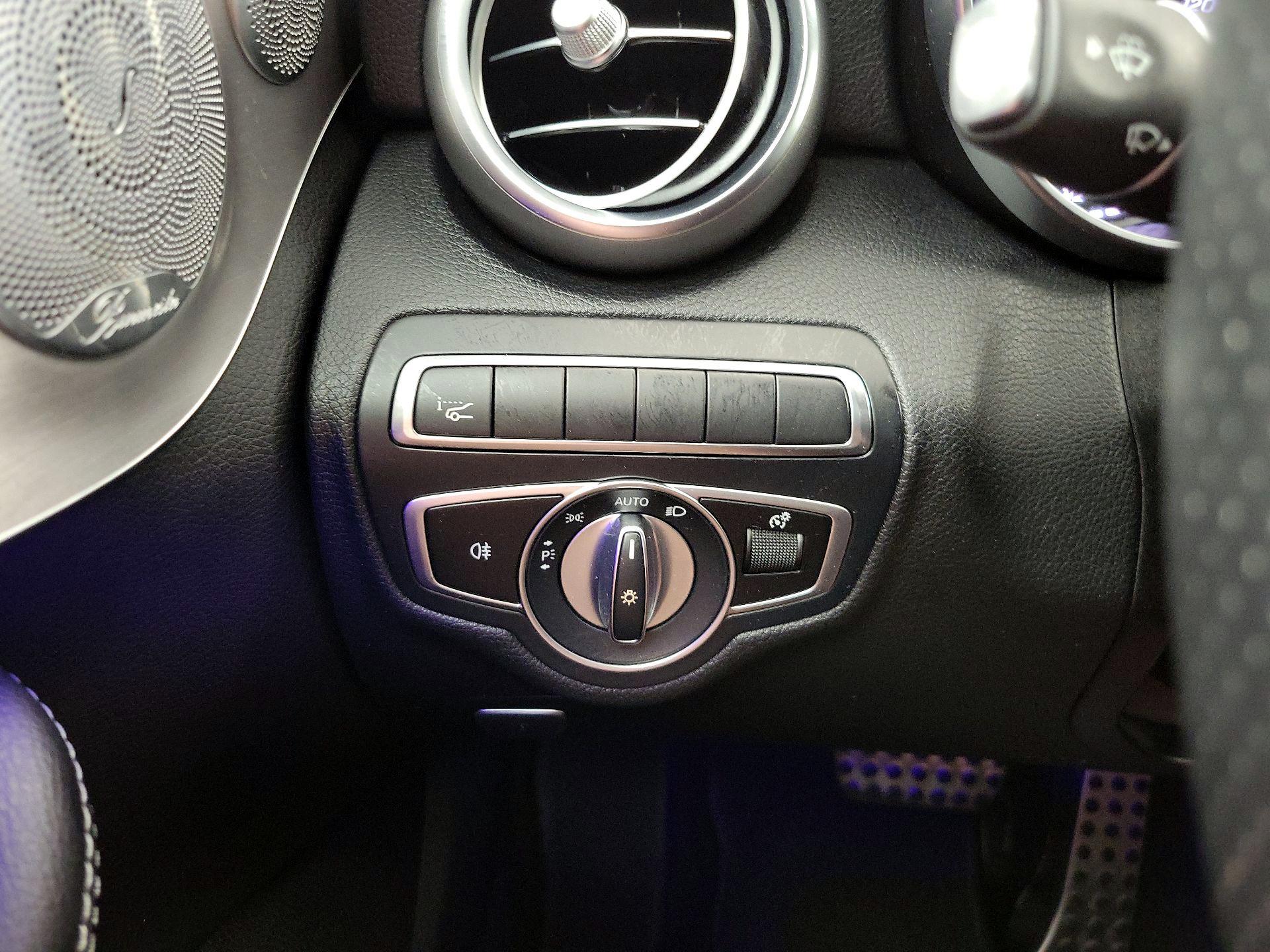 Thumbnail: 2019 Mercedes-Benz C-Class - 13
