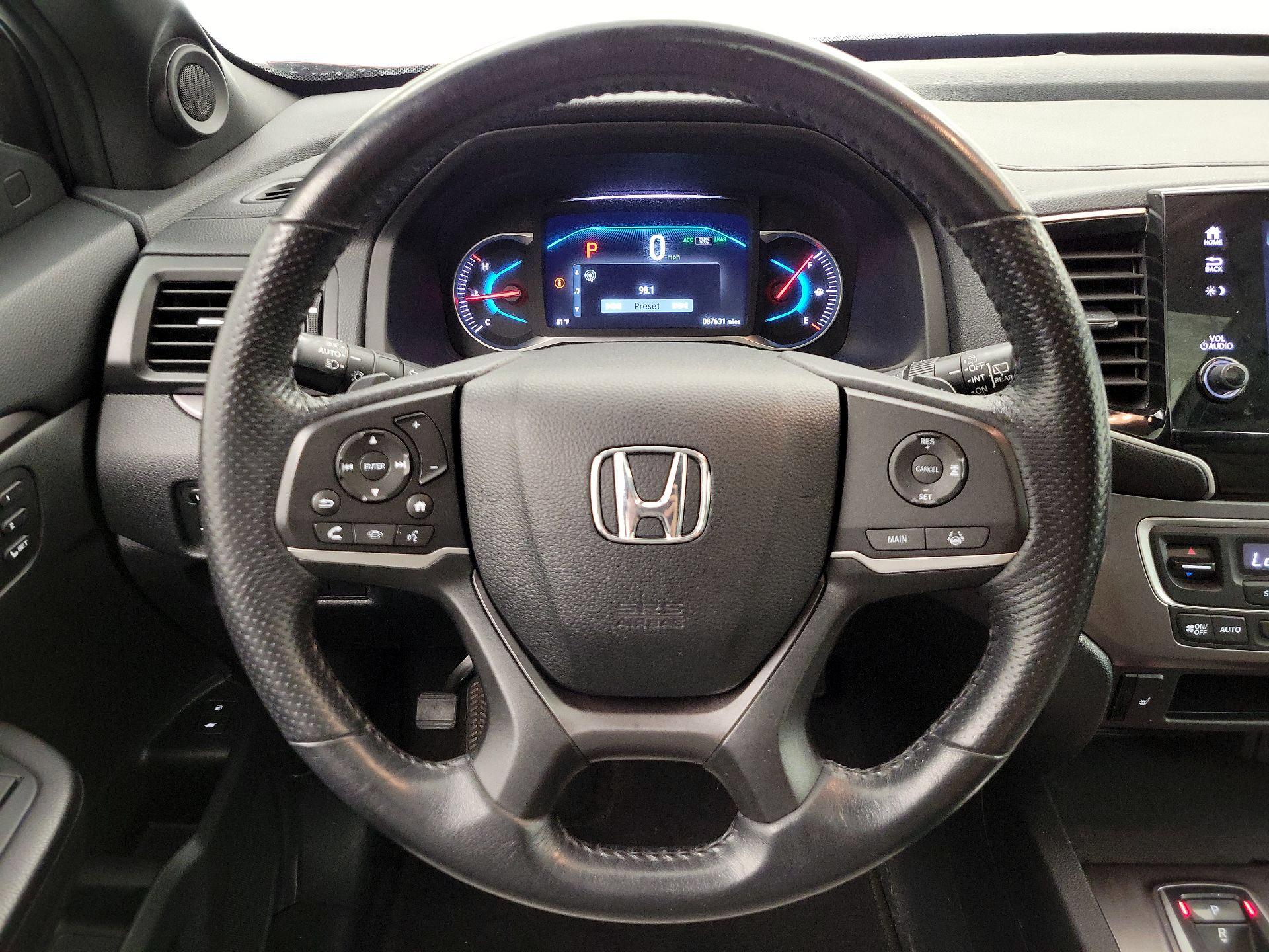Thumbnail: 2020 Honda Passport - 10