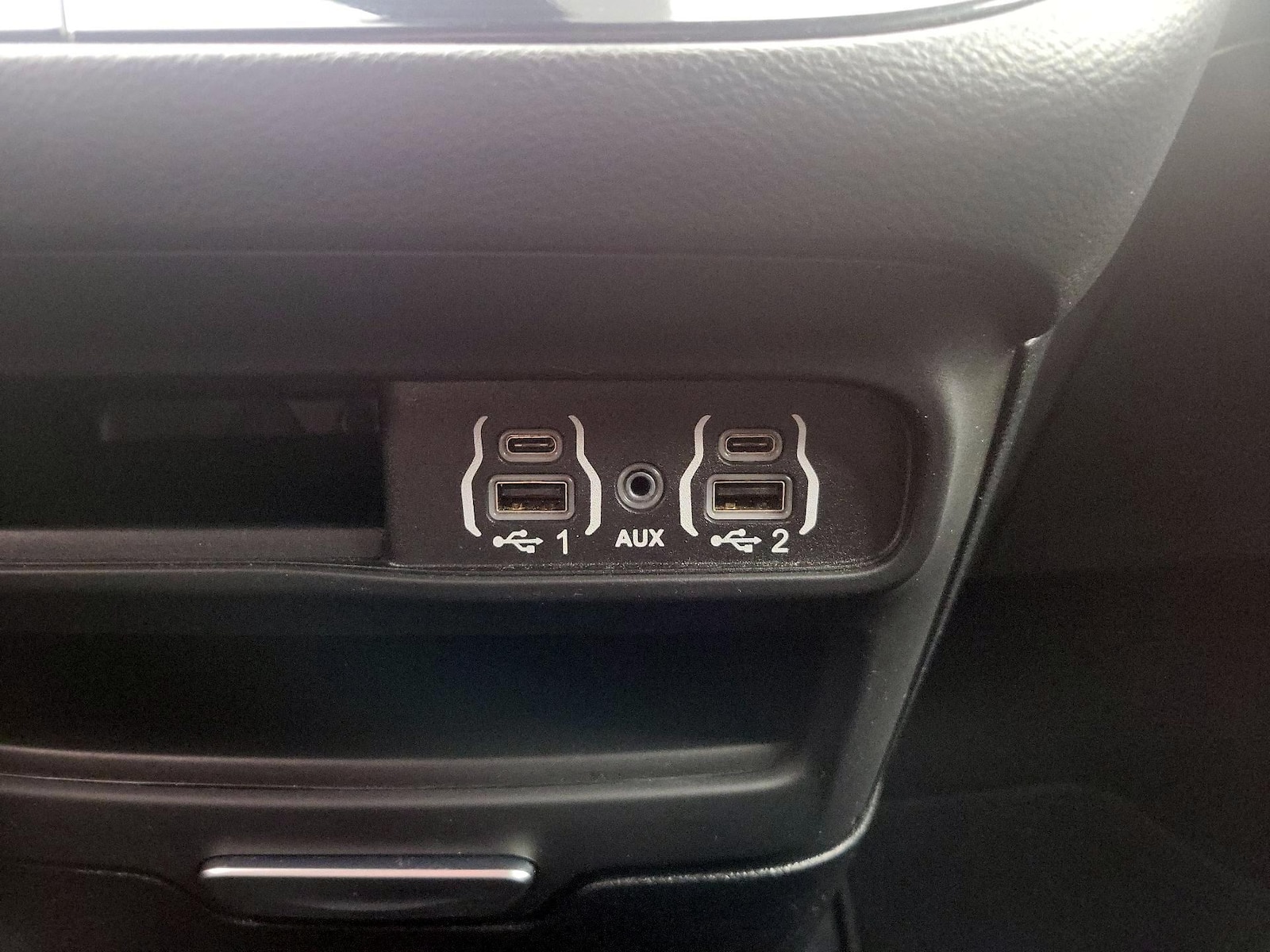 2025 Chrysler Pacifica Select - Photo 19