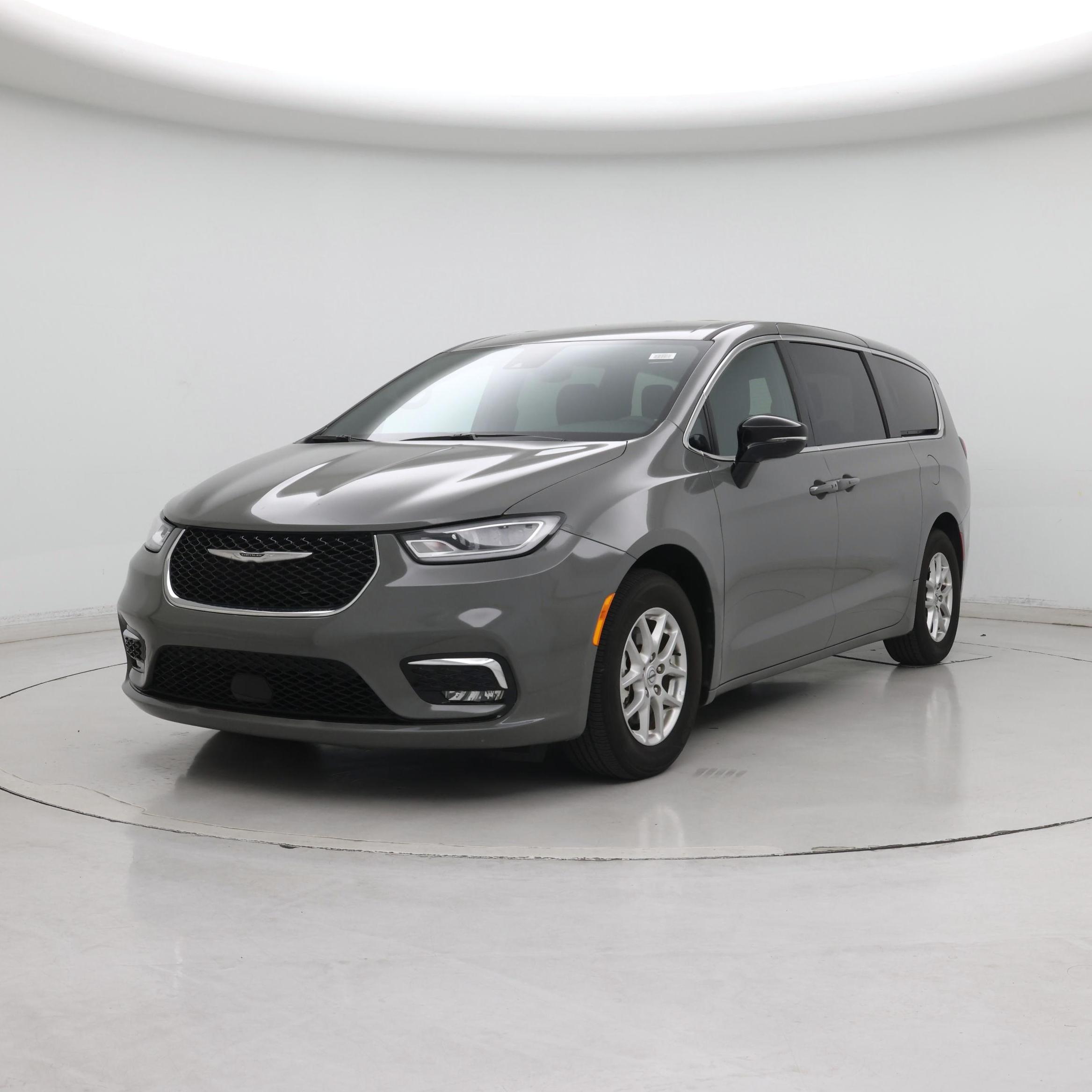 Thumbnail: 2025 Chrysler Pacifica - 4