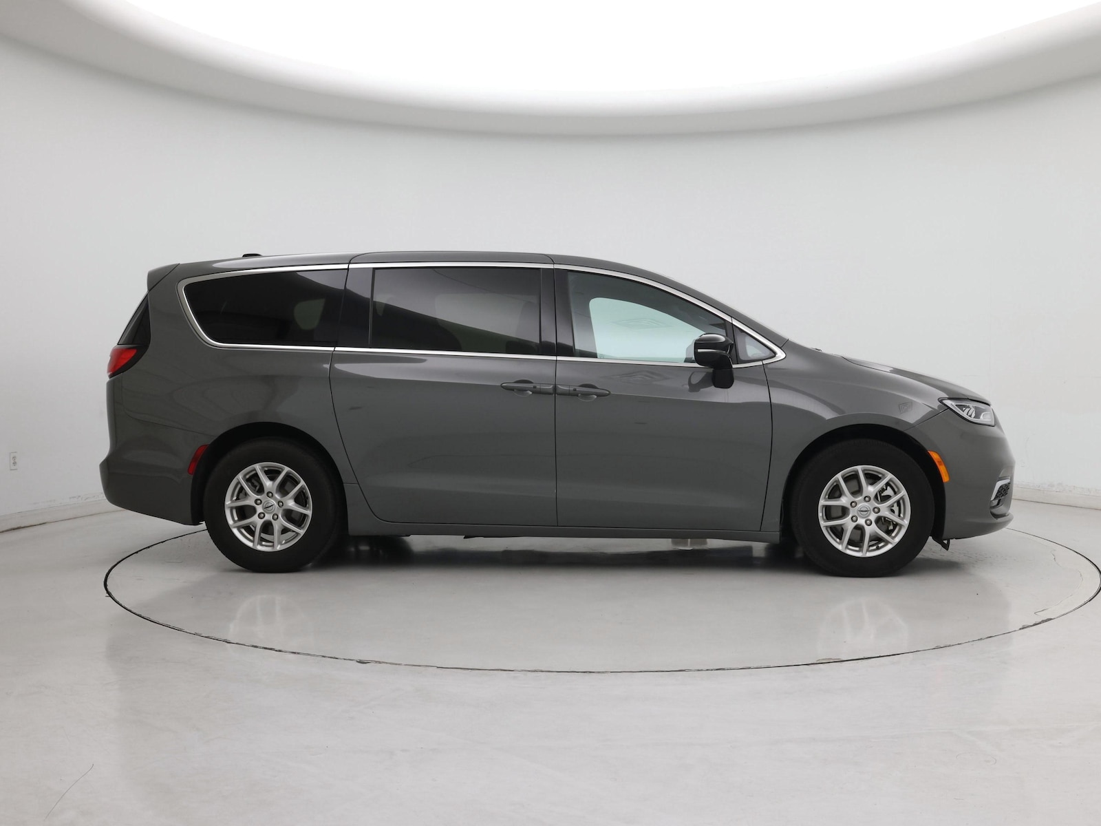 2025 Chrysler Pacifica Select - Photo 8