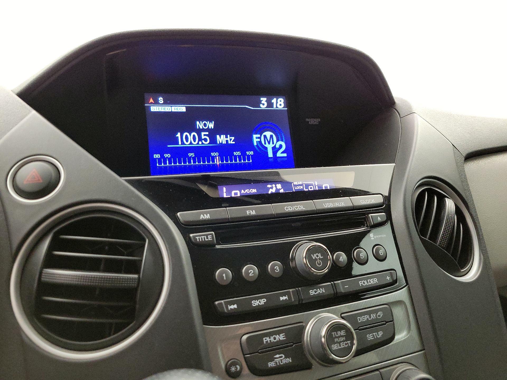 Thumbnail: 2015 Honda Pilot - 15
