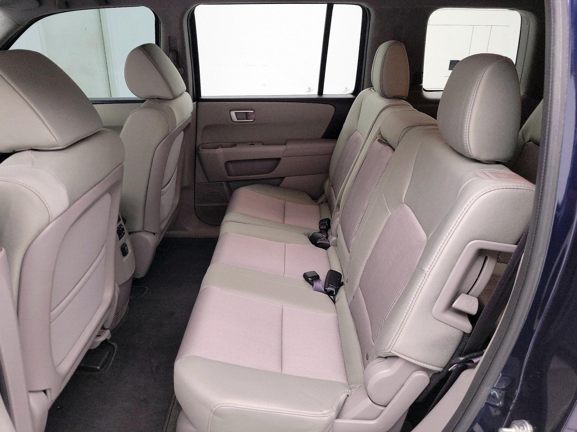 Thumbnail: 2015 Honda Pilot - 19