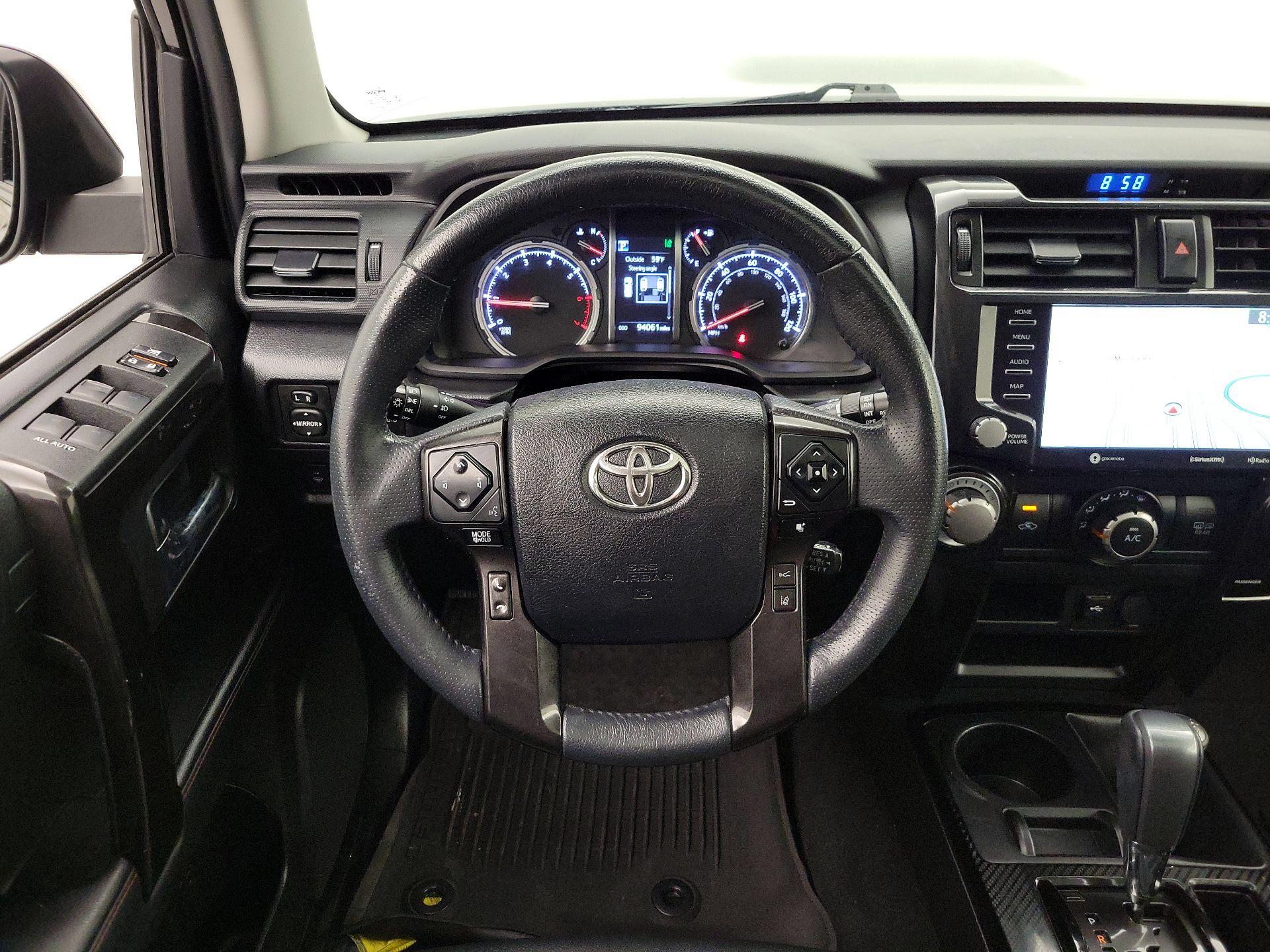 Thumbnail: 2021 Toyota 4Runner - 10