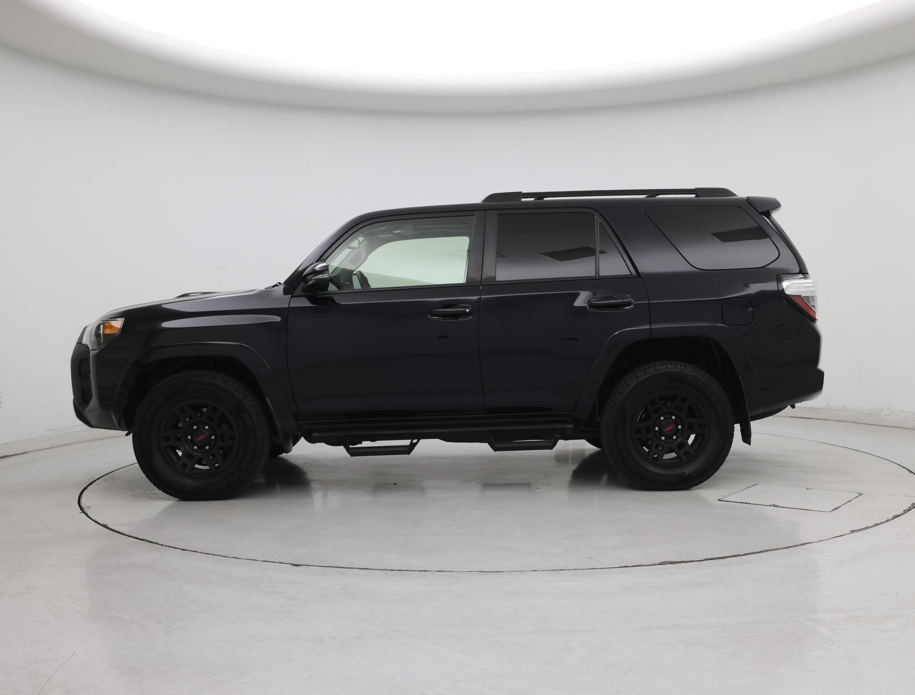 Thumbnail: 2021 Toyota 4Runner - 3