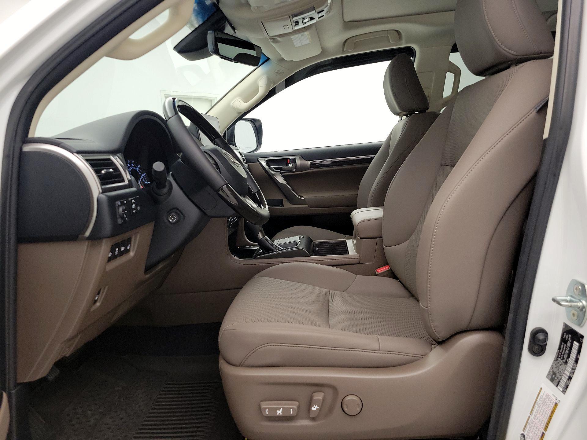 Thumbnail: 2022 Lexus GX - 11