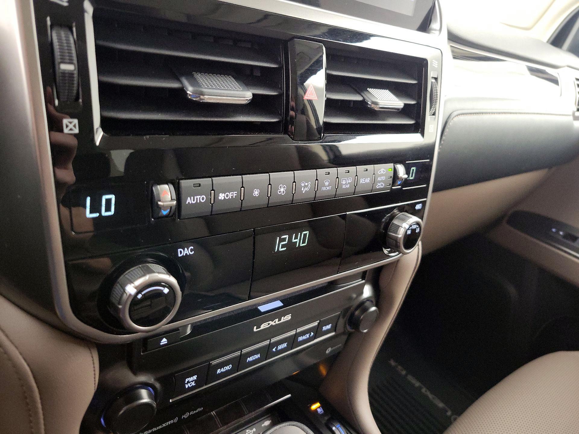 Thumbnail: 2022 Lexus GX - 17