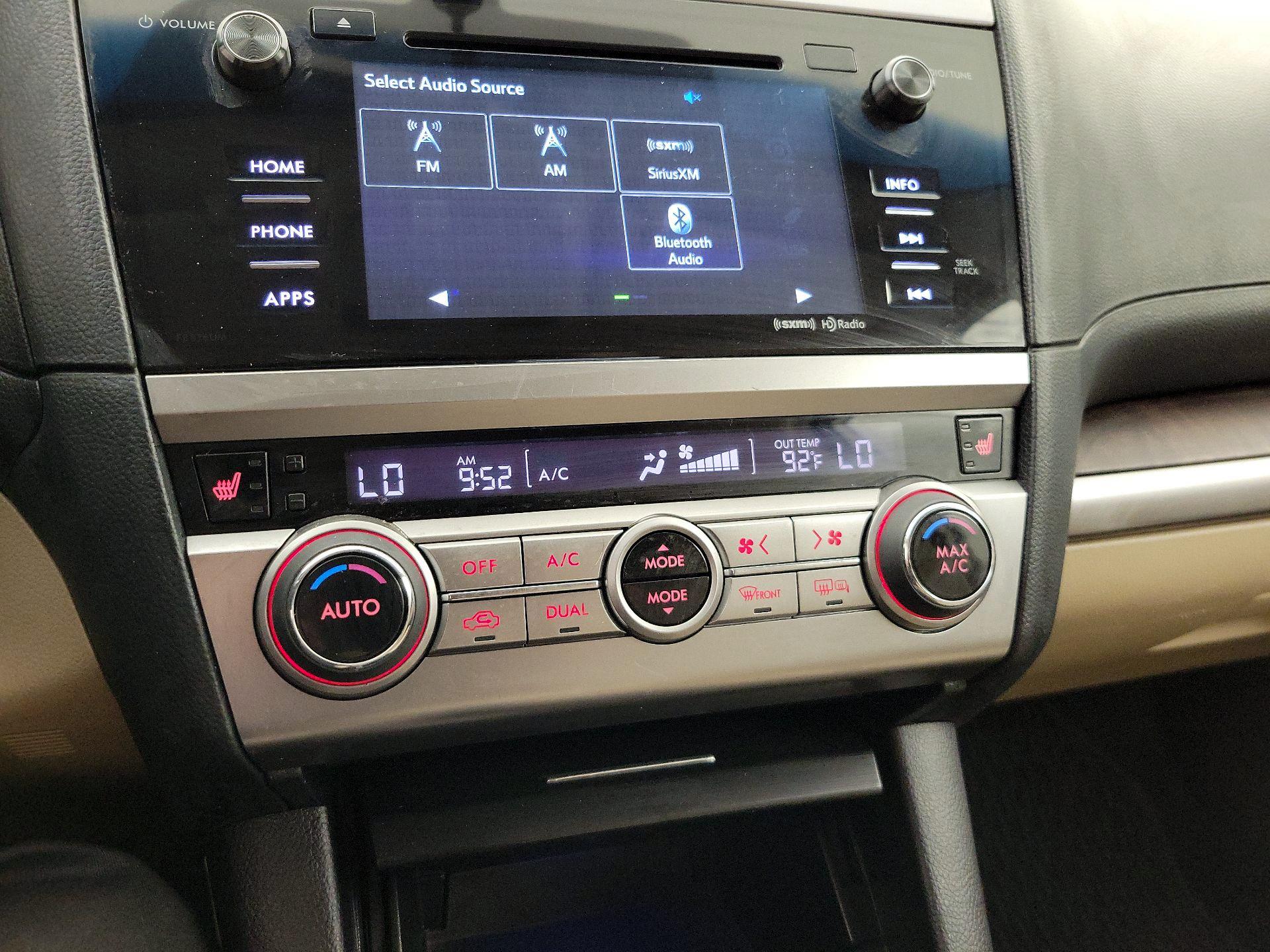 Thumbnail: 2016 Subaru Outback - 16