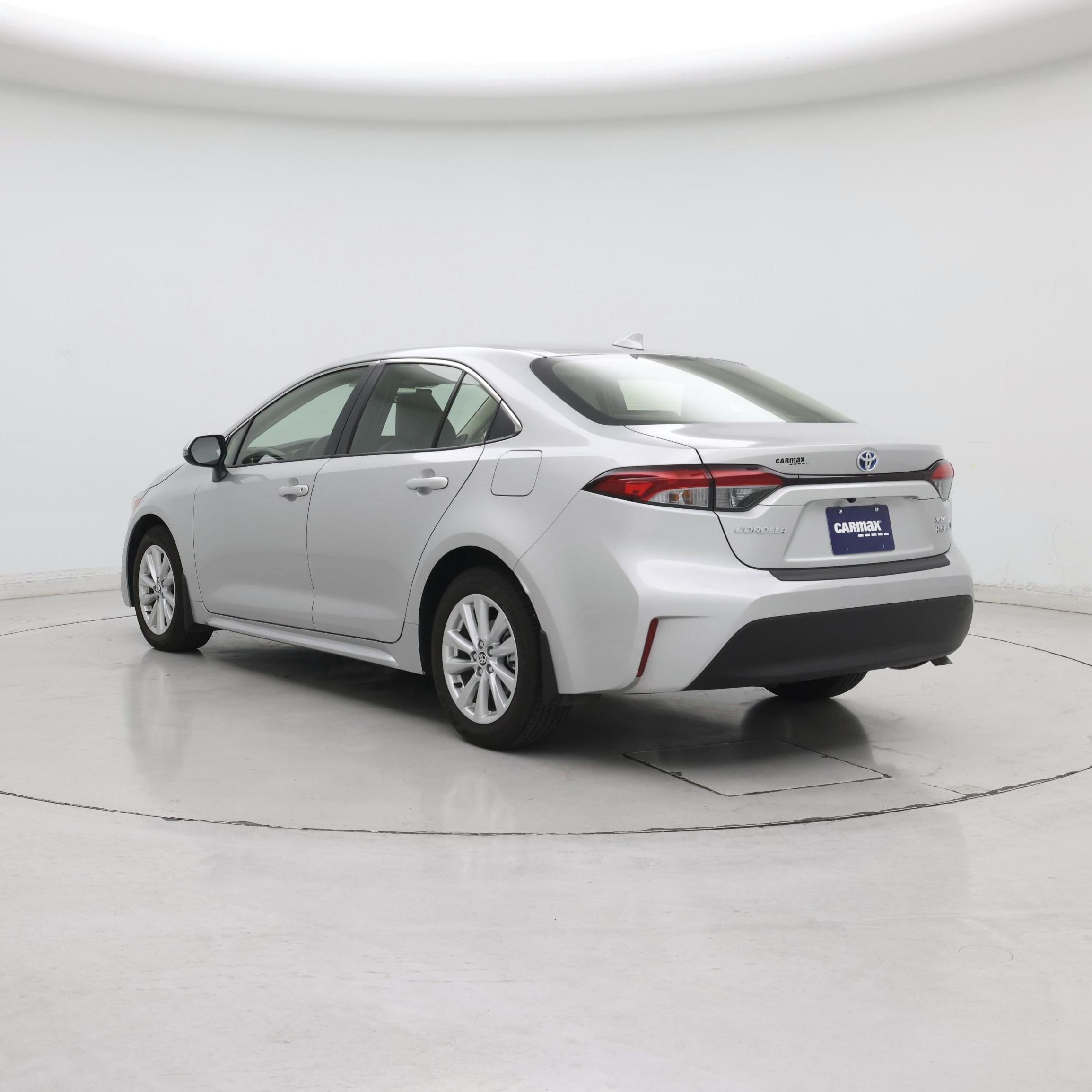 Thumbnail: 2024 Toyota Corolla - 2