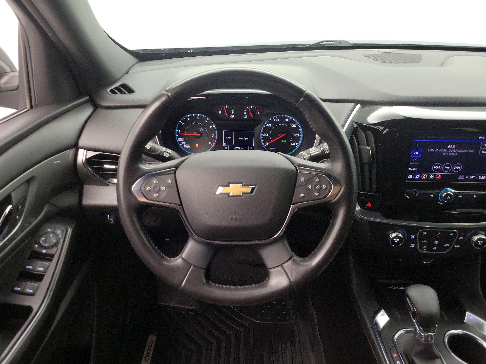 Thumbnail: 2022 Chevrolet Traverse - 10