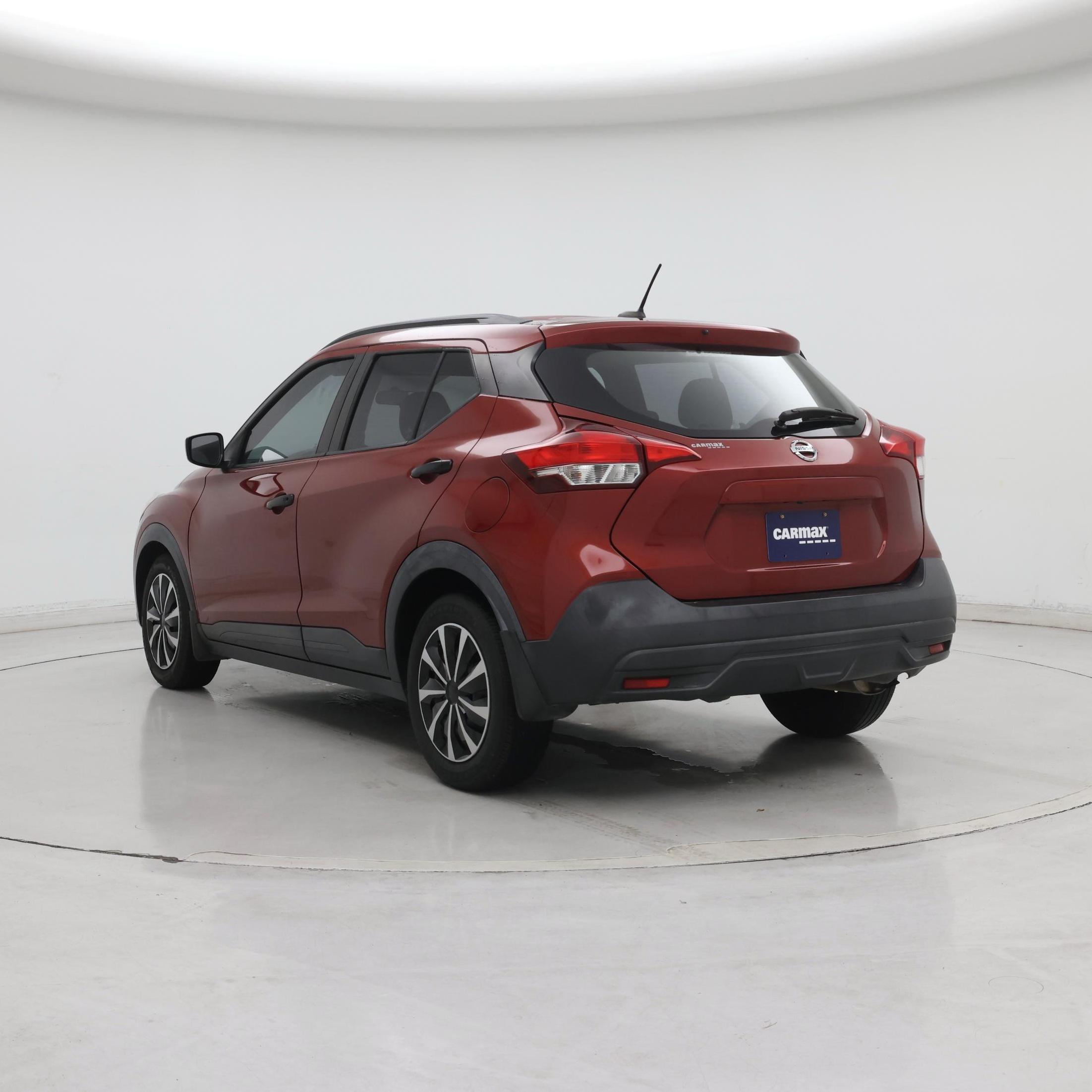 Thumbnail: 2019 Nissan Kicks - 2