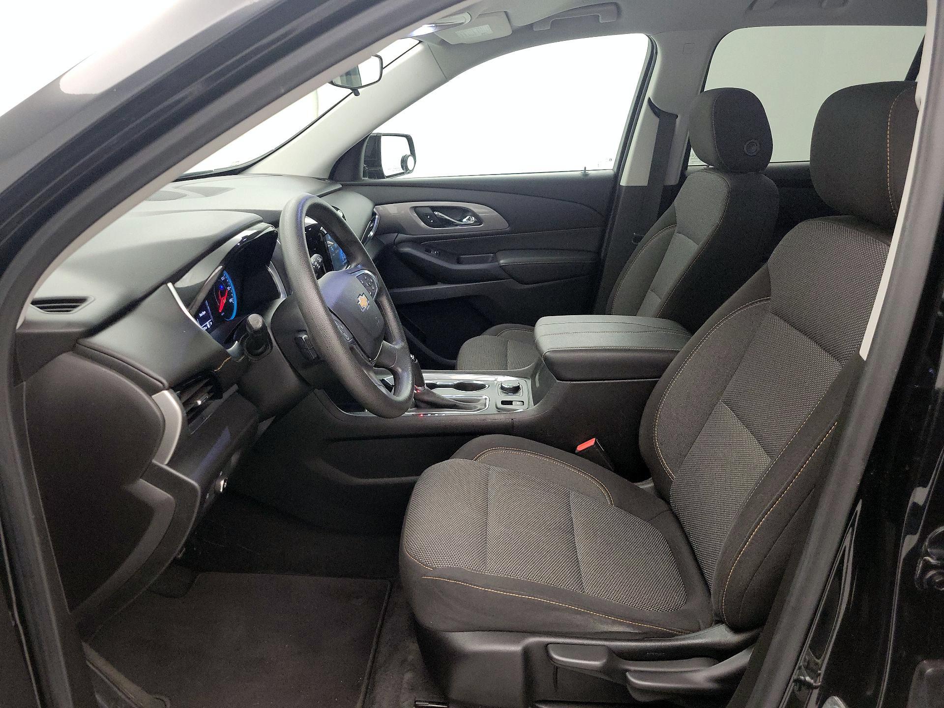 Thumbnail: 2019 Chevrolet Traverse - 11