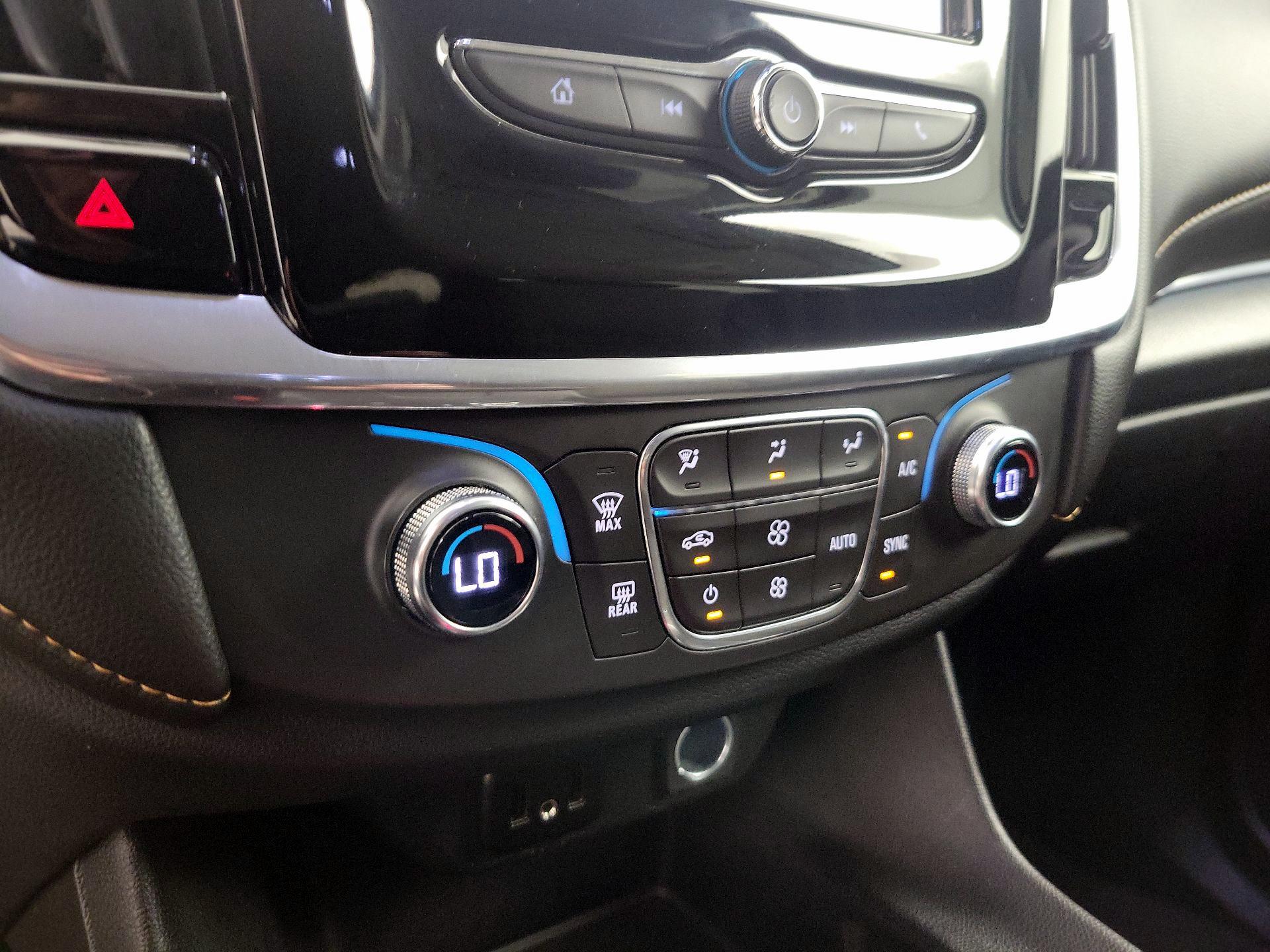 Thumbnail: 2019 Chevrolet Traverse - 17